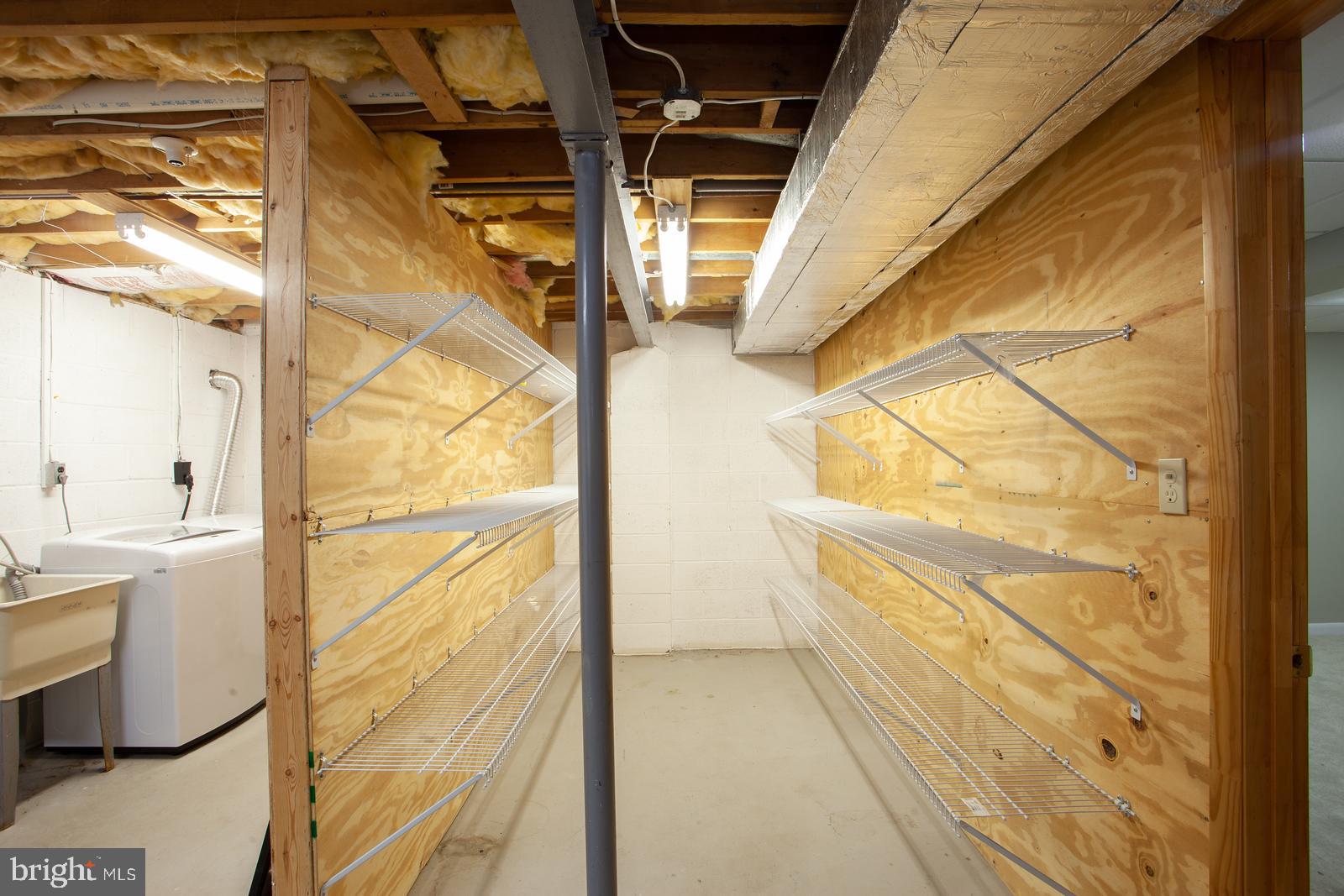 CHIPPENDALE - Residential