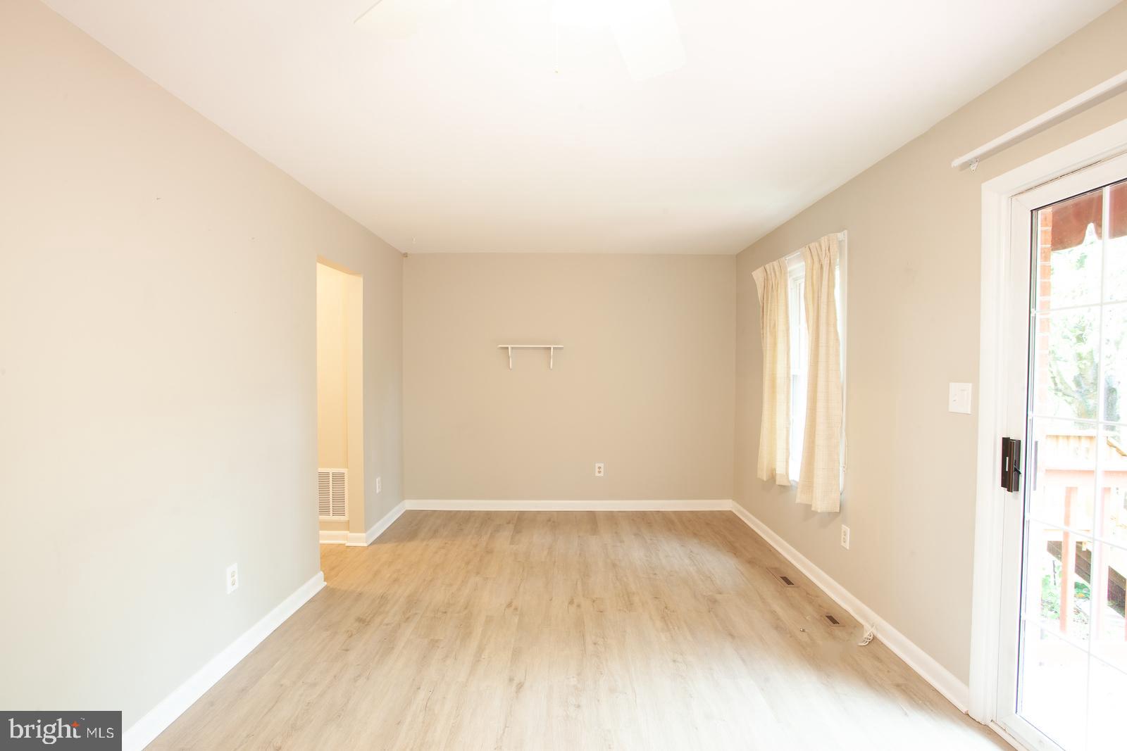 CHIPPENDALE - Residential