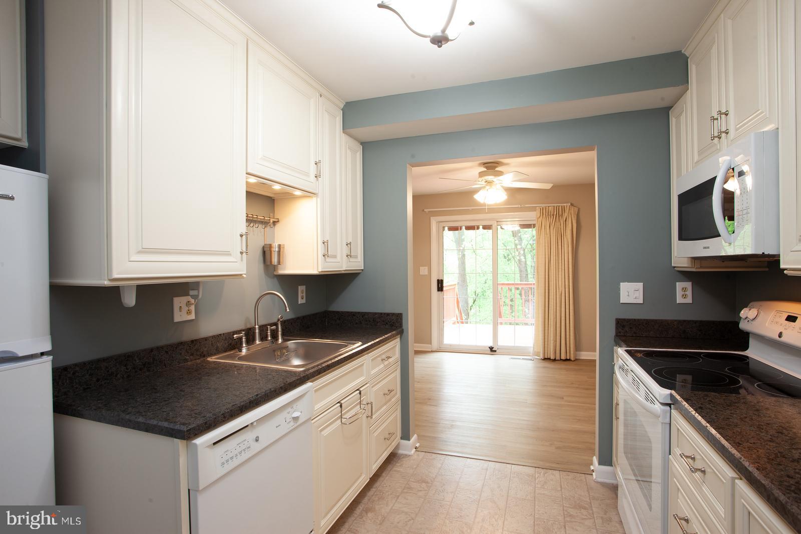 CHIPPENDALE - Residential