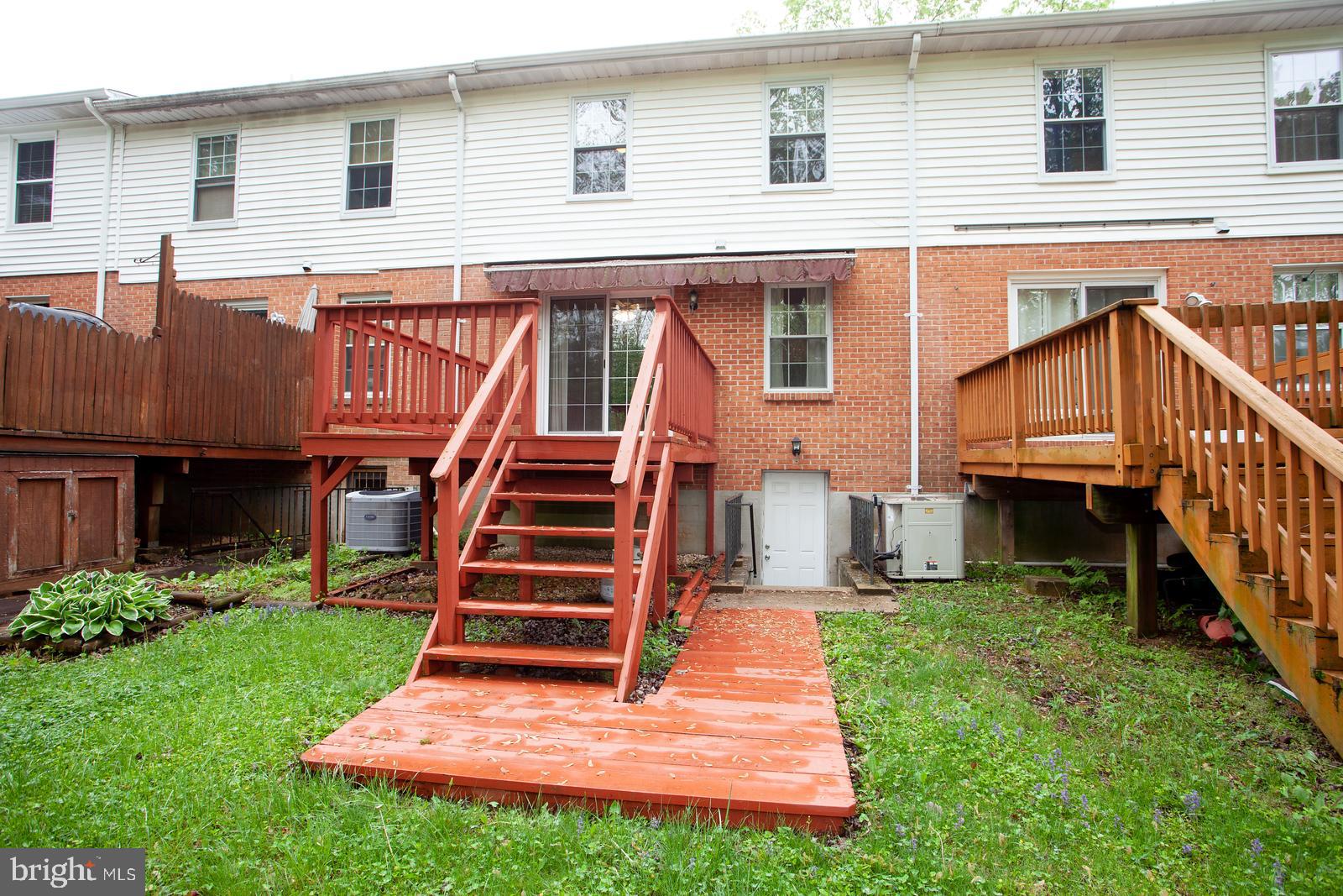 CHIPPENDALE - Residential