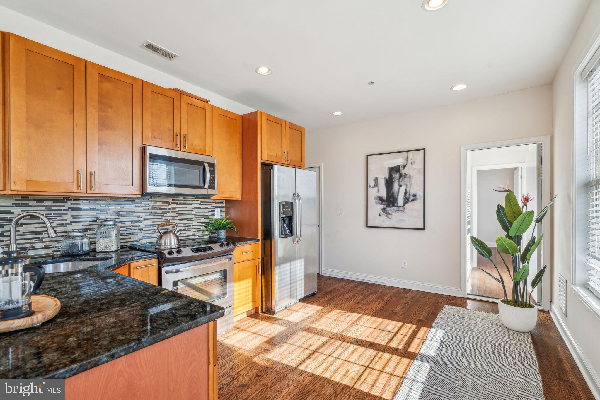 GRADUATE HOSPITAL - Residential