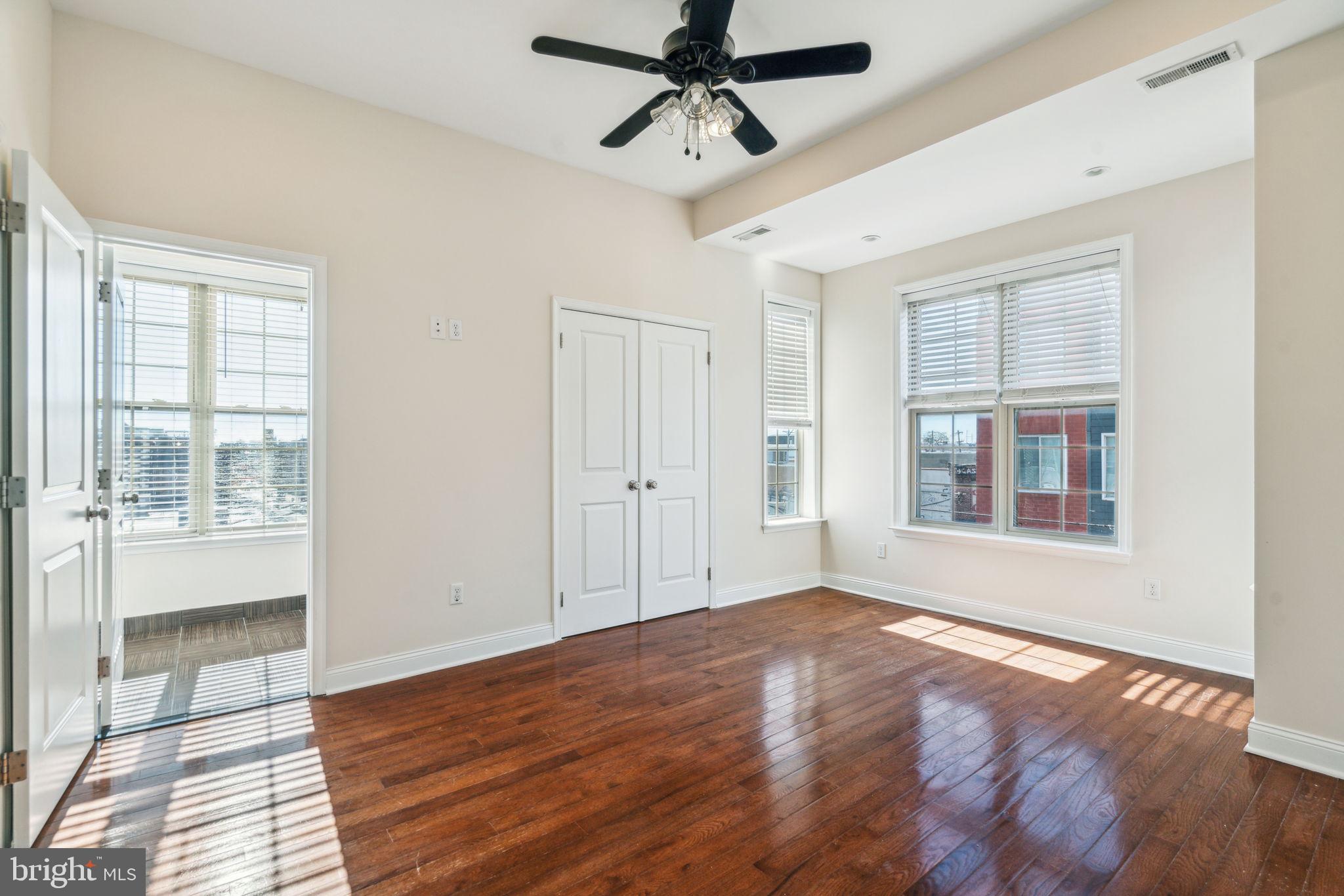 GRADUATE HOSPITAL - Residential