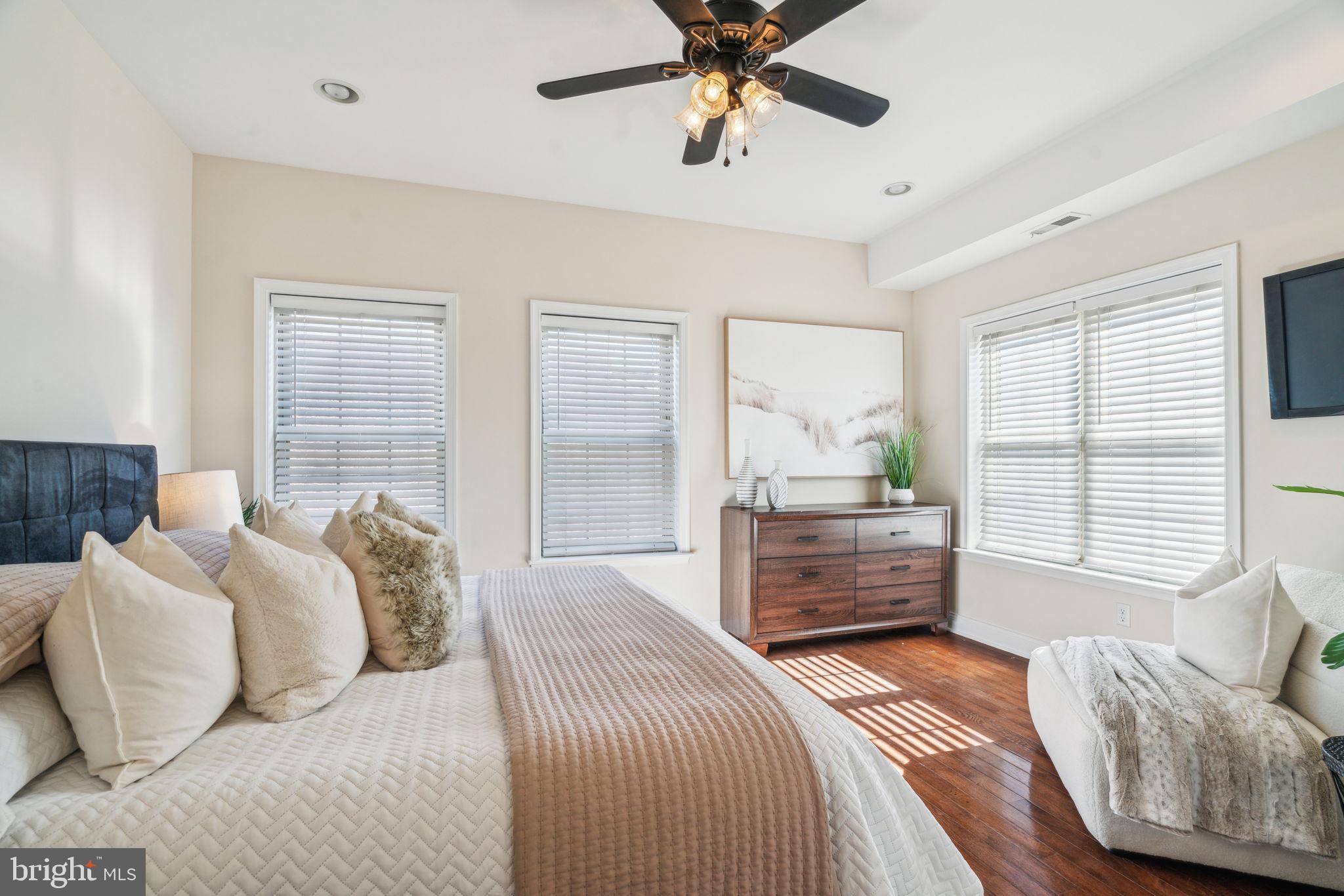 GRADUATE HOSPITAL - Residential