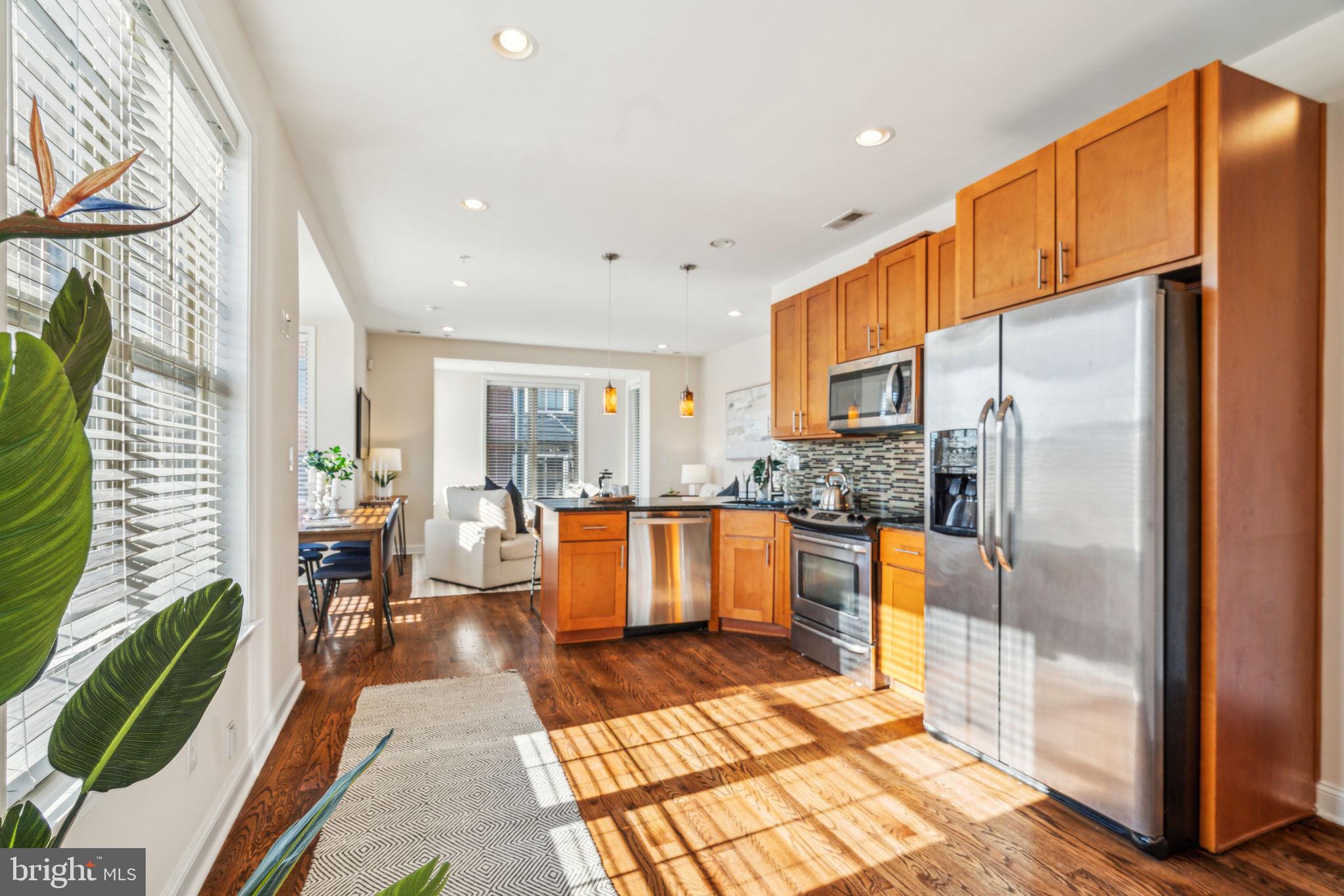 GRADUATE HOSPITAL - Residential