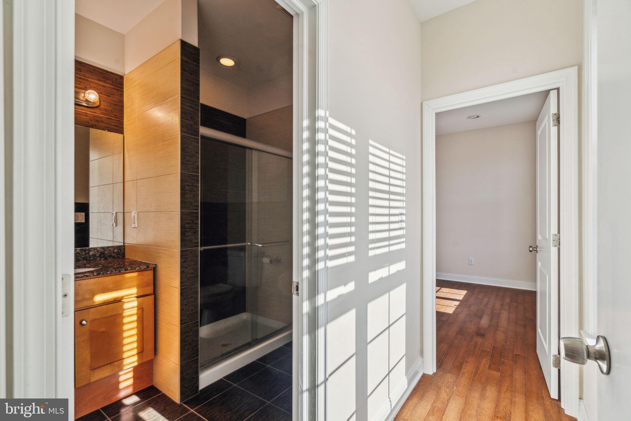 GRADUATE HOSPITAL - Residential