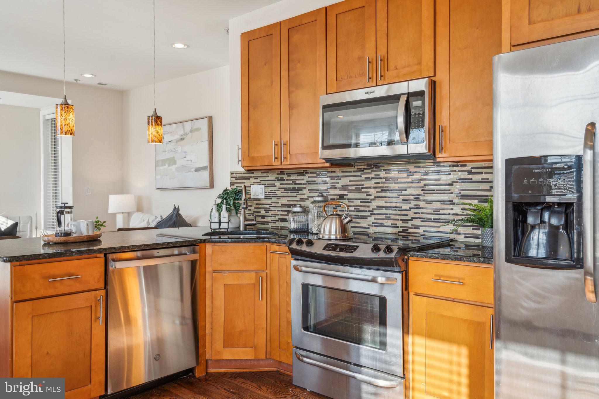 GRADUATE HOSPITAL - Residential