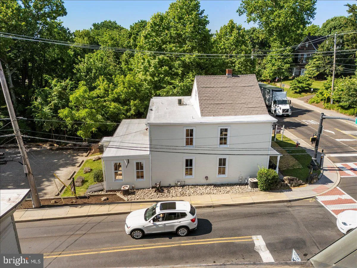 Newtown, Pennsylvania 18940, United States, ,Residential,Active,35183