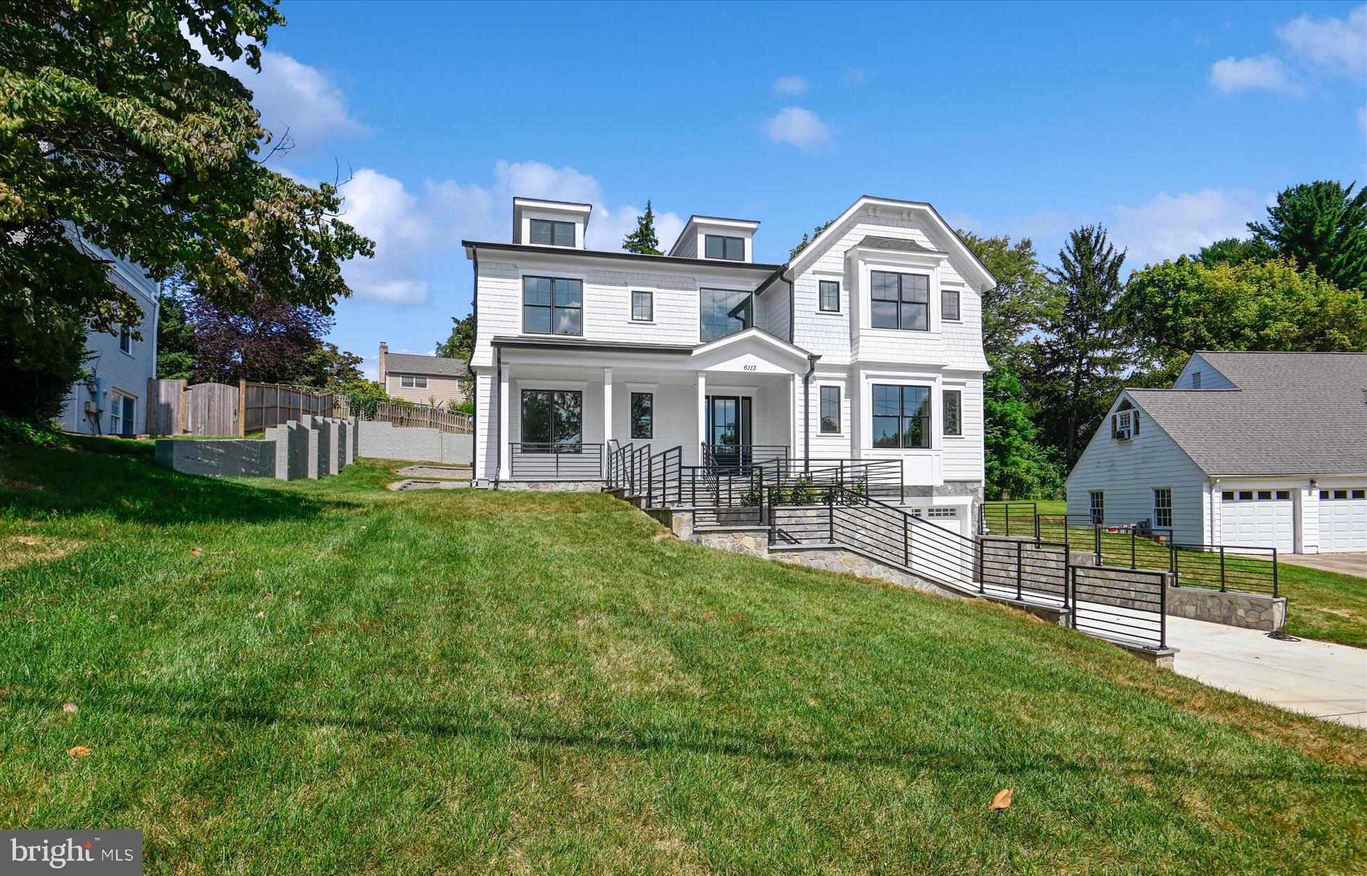 KENWOOD PARK - Residential