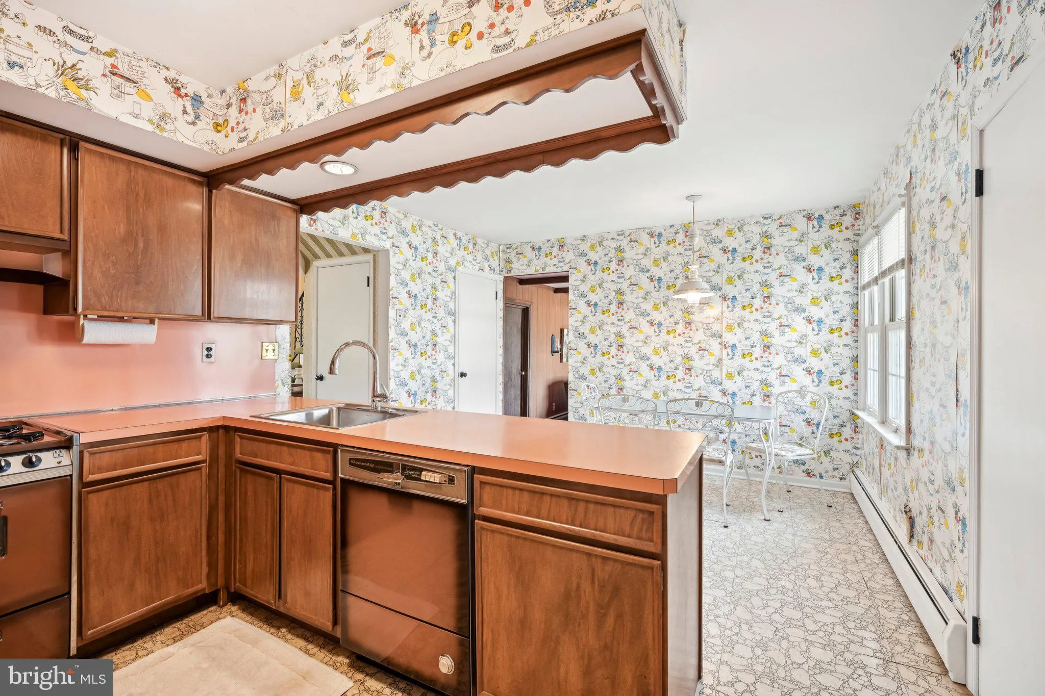 Ambler, Pennsylvania 19002, United States, 4 Bedrooms Bedrooms, ,3 BathroomsBathrooms,Residential,Active,79343