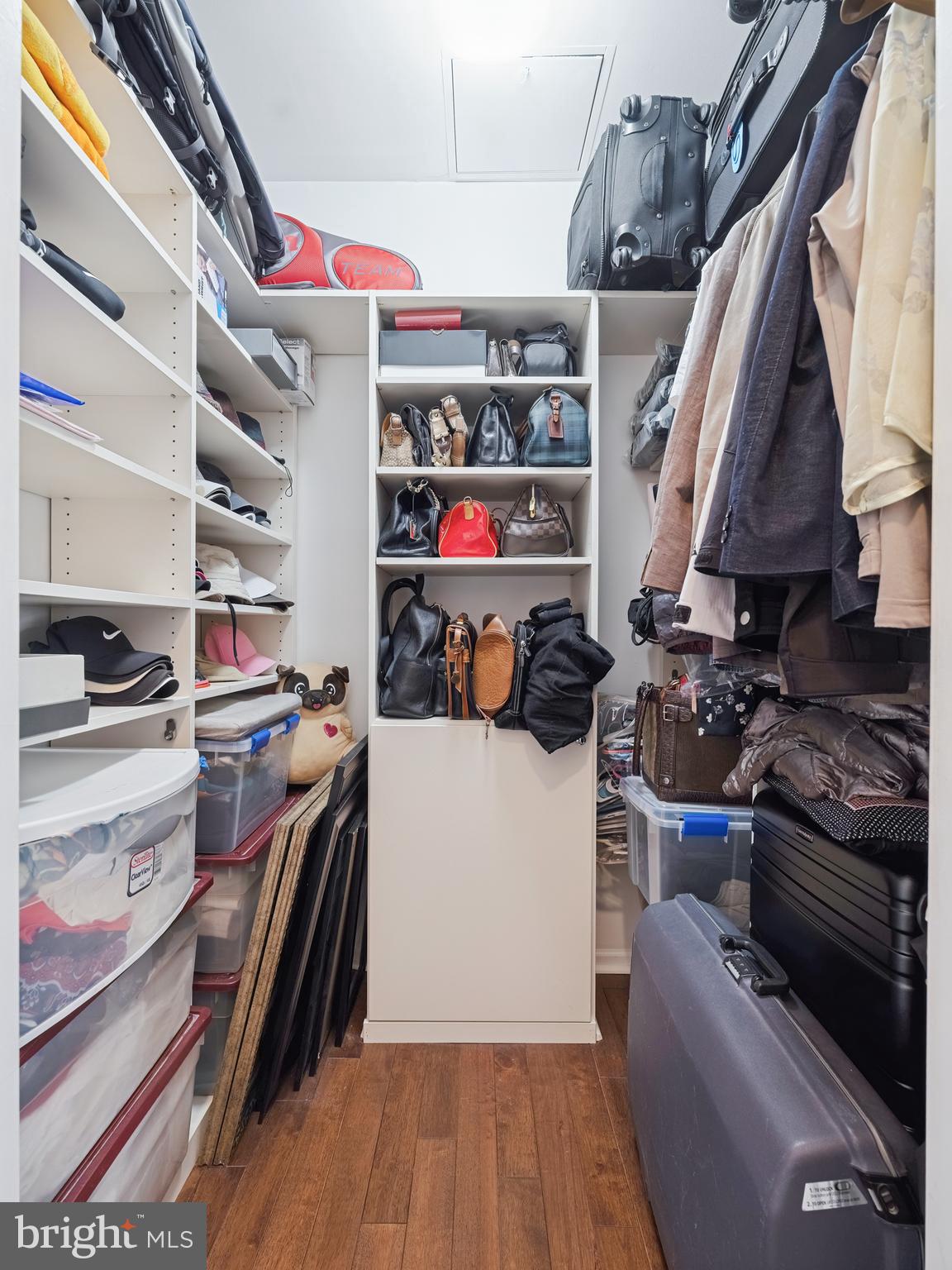 HUNTINGDON PLACE - Residential