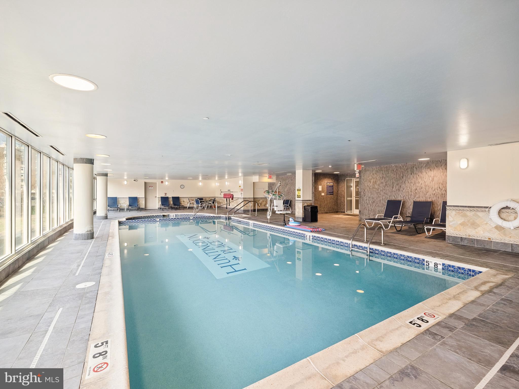 HUNTINGDON PLACE - Residential