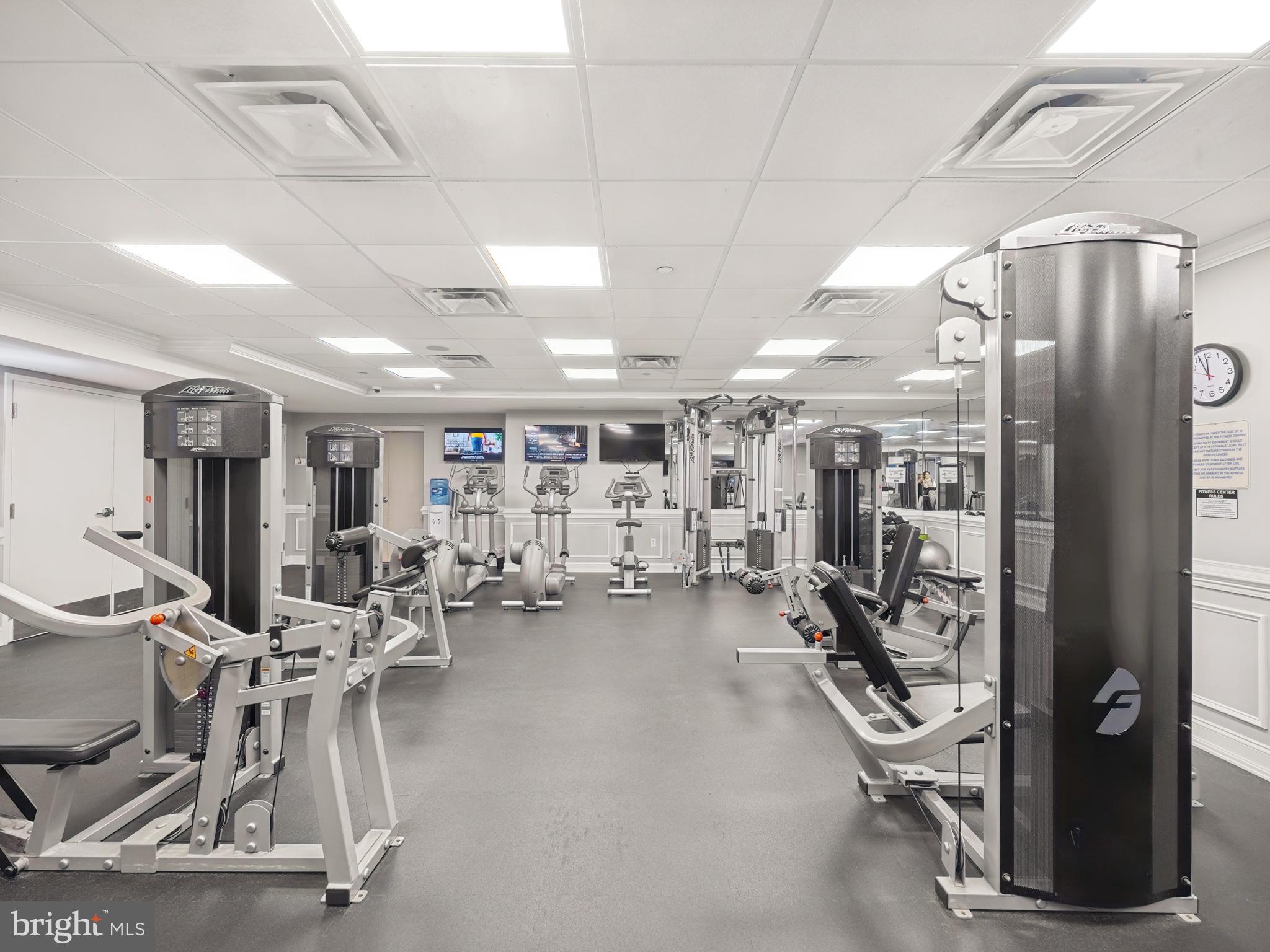 HUNTINGDON PLACE - Residential