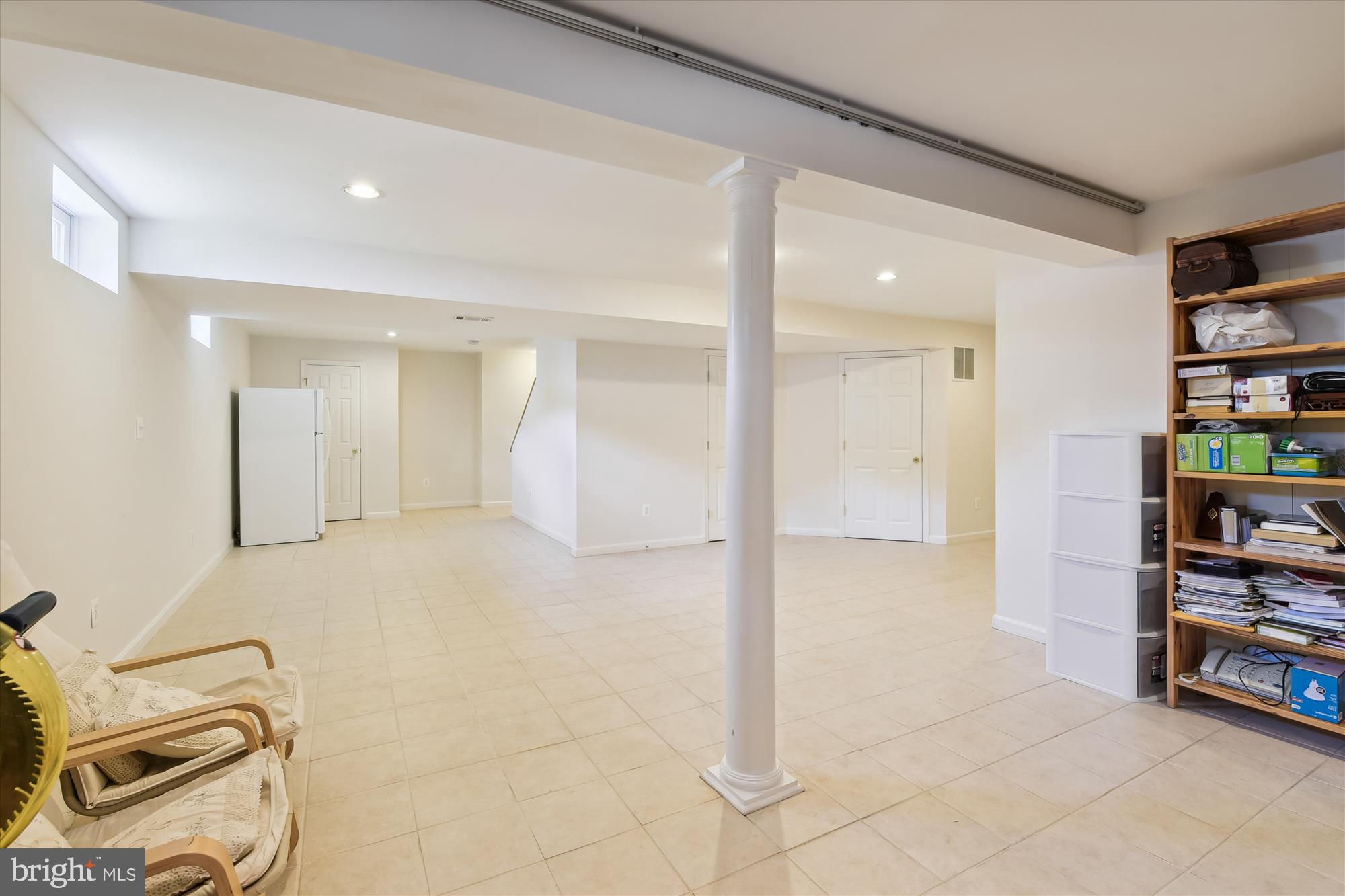 WILLIAMS KNOLL - Residential