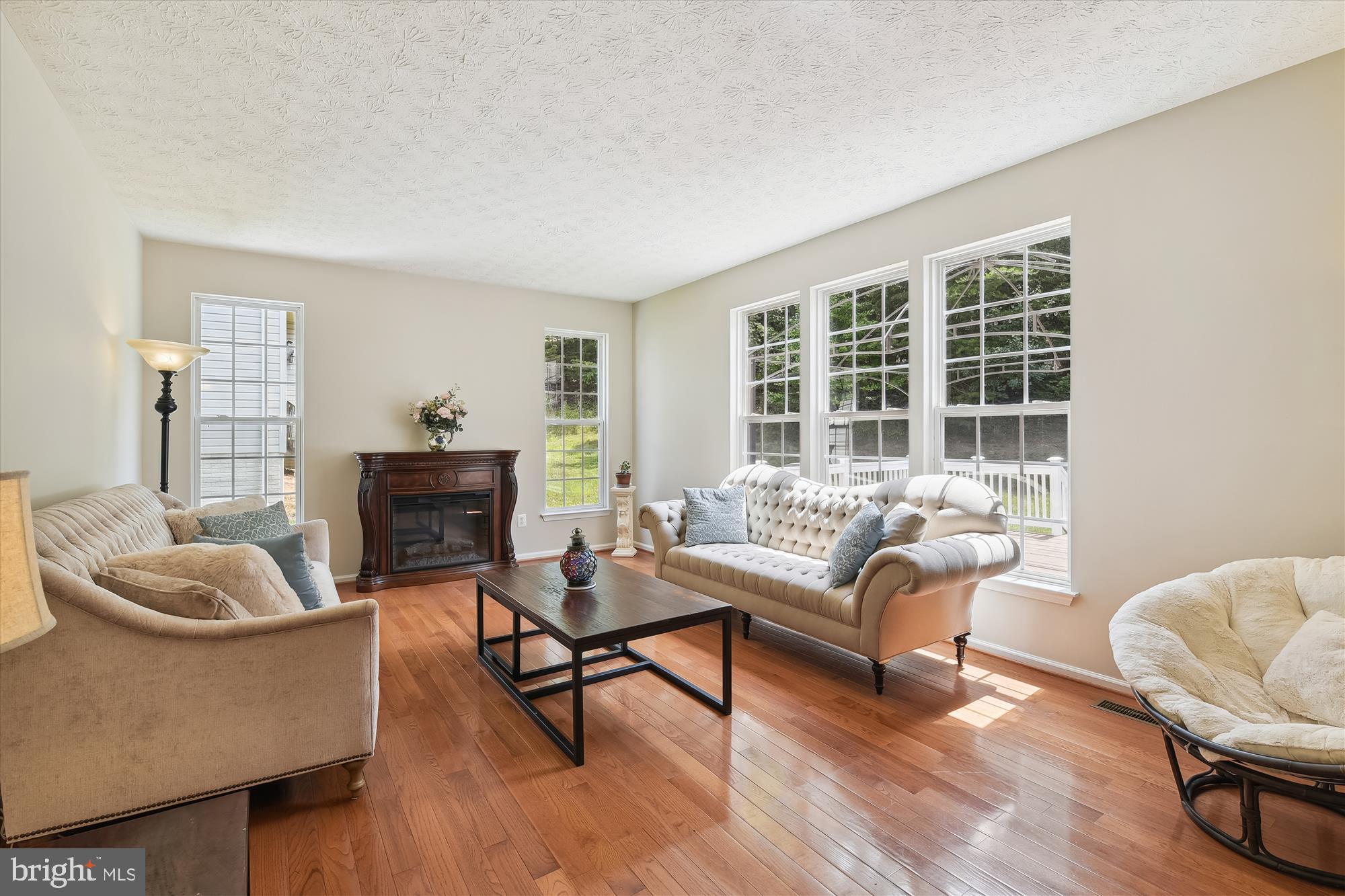 WILLIAMS KNOLL - Residential