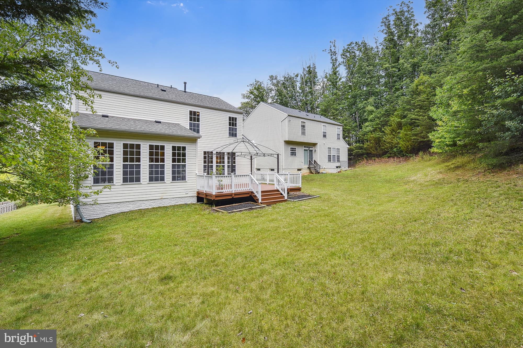 WILLIAMS KNOLL - Residential