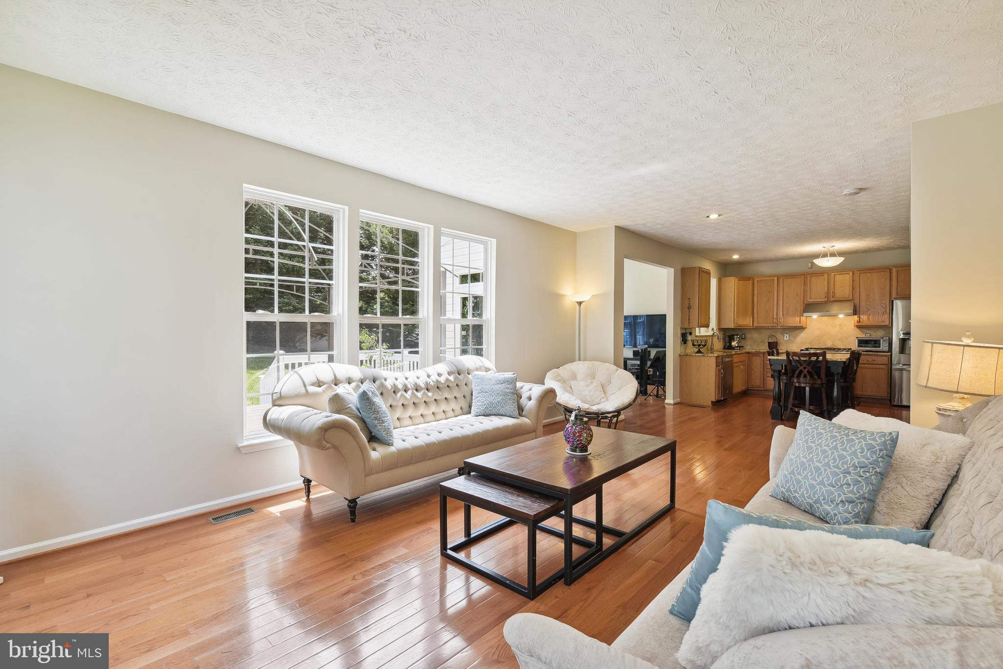 WILLIAMS KNOLL - Residential