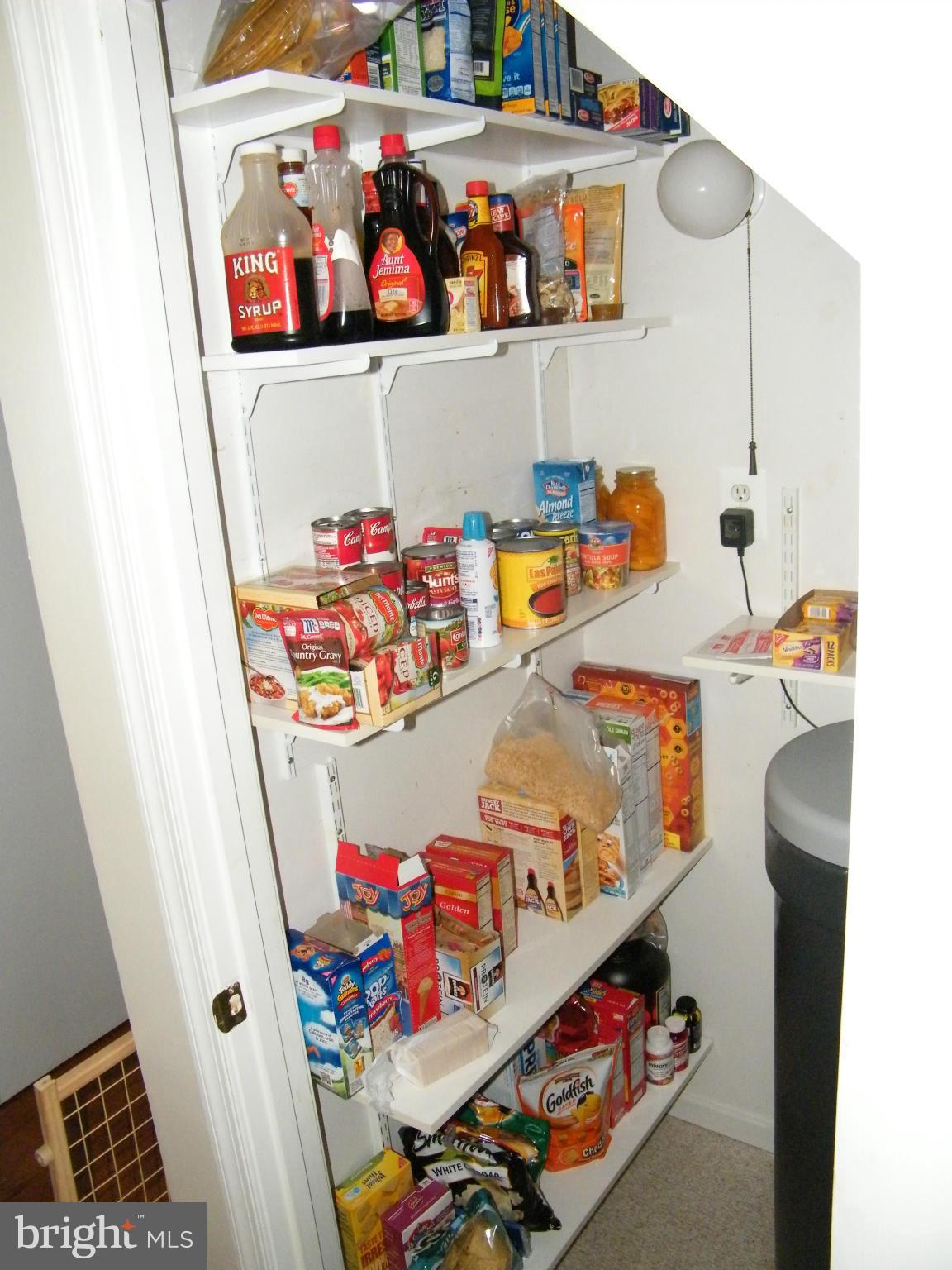 AVALON SHORES - Residential Lease