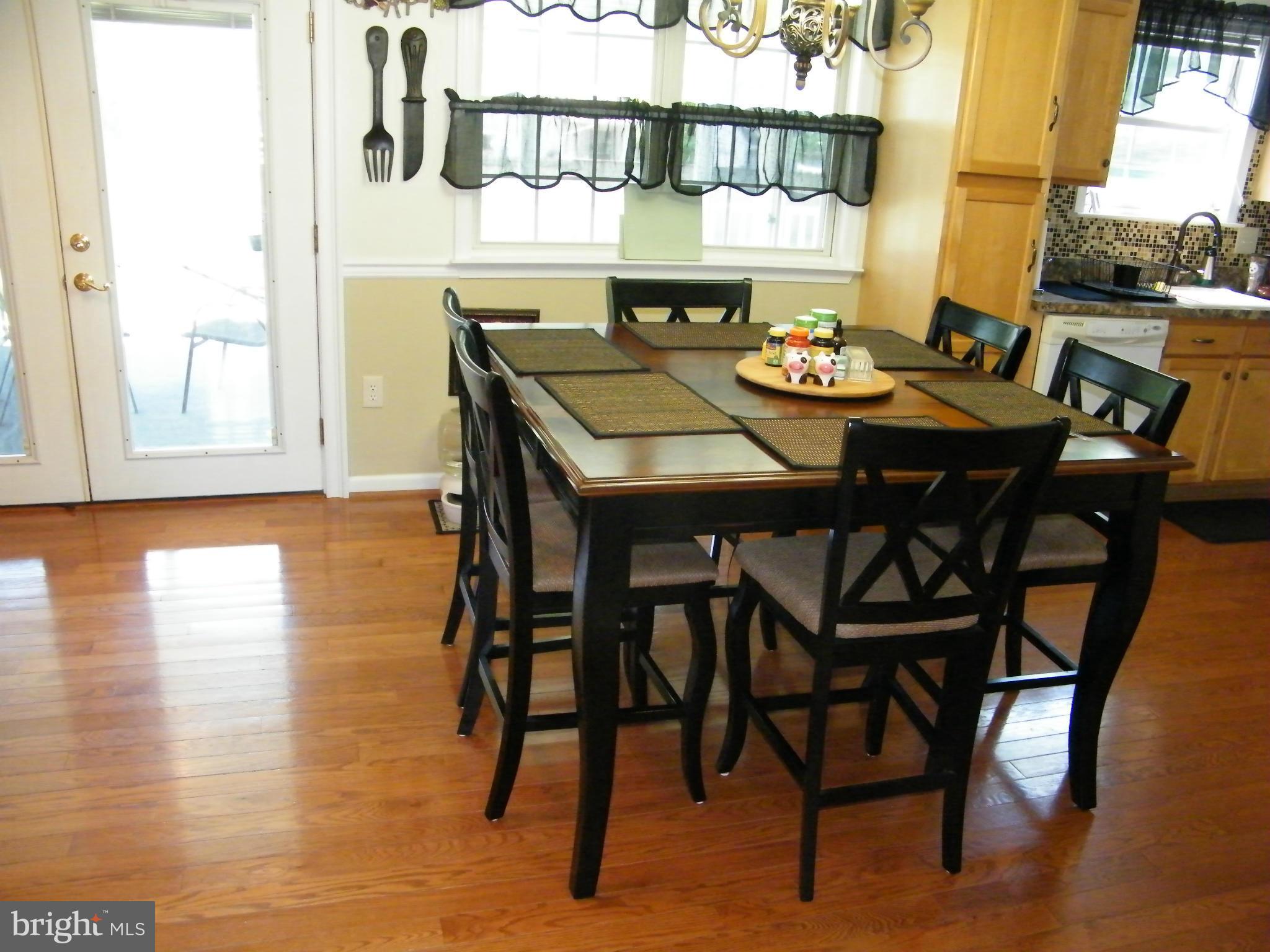 AVALON SHORES - Residential Lease