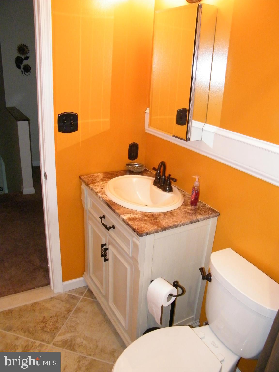 AVALON SHORES - Residential Lease