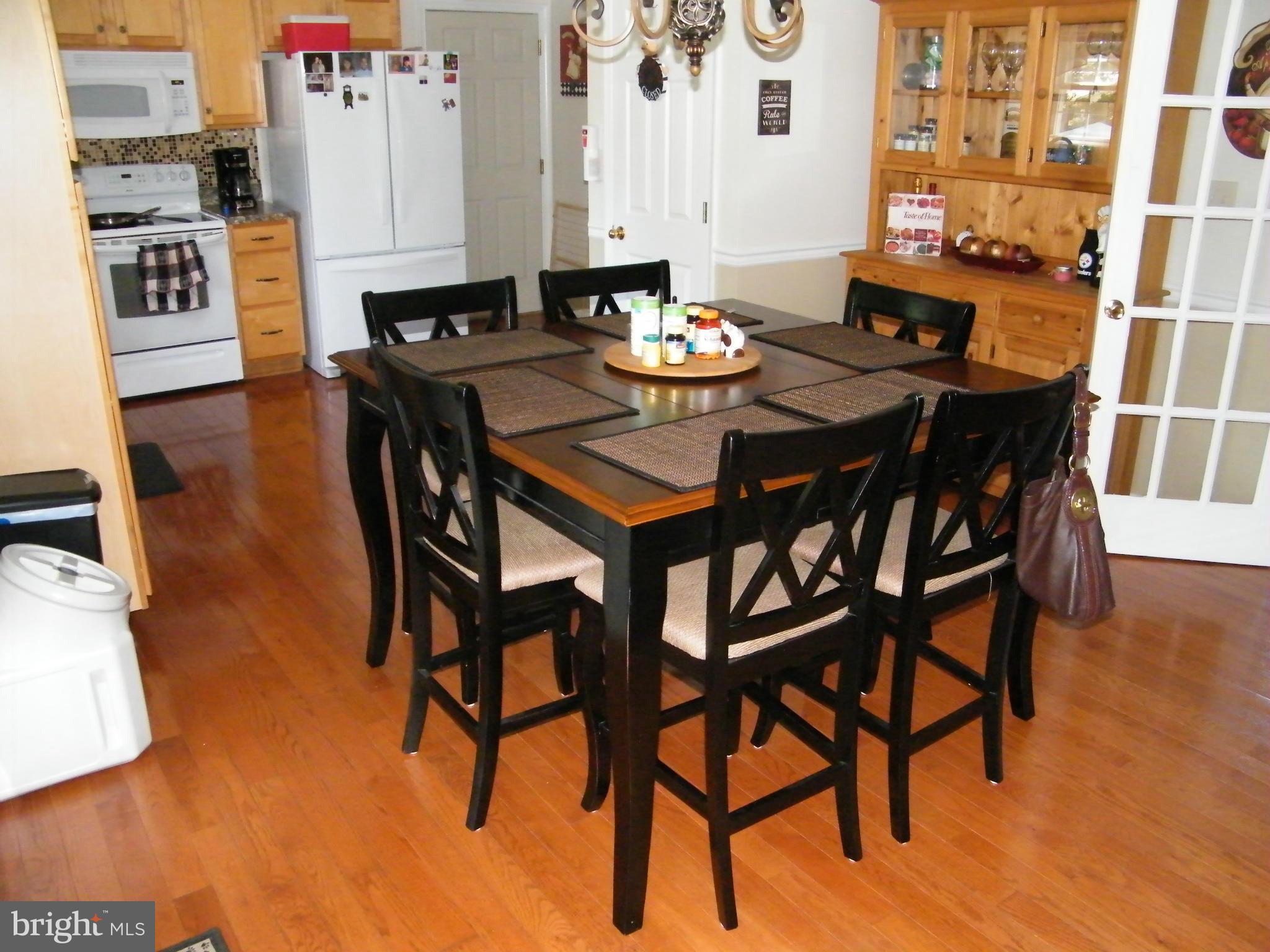 AVALON SHORES - Residential Lease