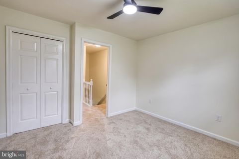 Tiny photo for 18 Bourbon Red Dr, MECHANICSBURG, PA 17050 (MLS # PACB2052954)