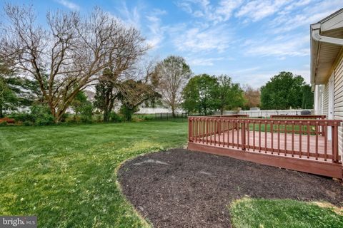 Tiny photo for 18 Bourbon Red Dr, MECHANICSBURG, PA 17050 (MLS # PACB2052954)