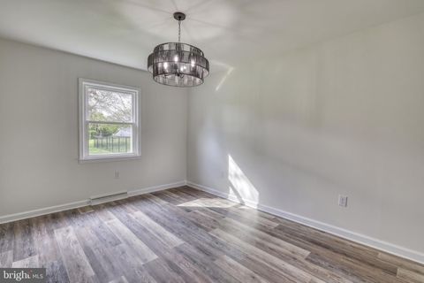 Tiny photo for 18 Bourbon Red Dr, MECHANICSBURG, PA 17050 (MLS # PACB2052954)