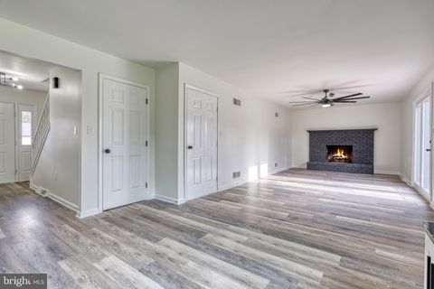 Tiny photo for 18 Bourbon Red Dr, MECHANICSBURG, PA 17050 (MLS # PACB2052954)