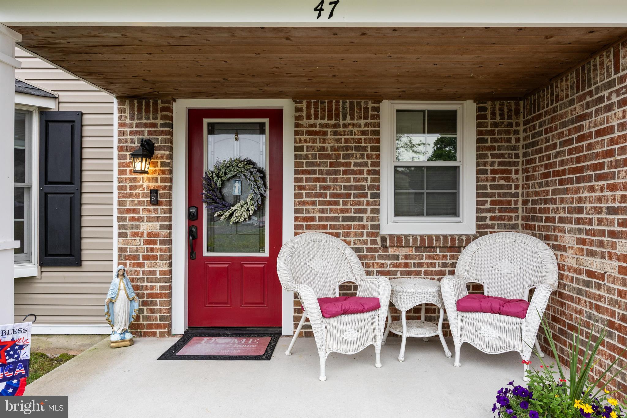 47 SHERWOOD LANE