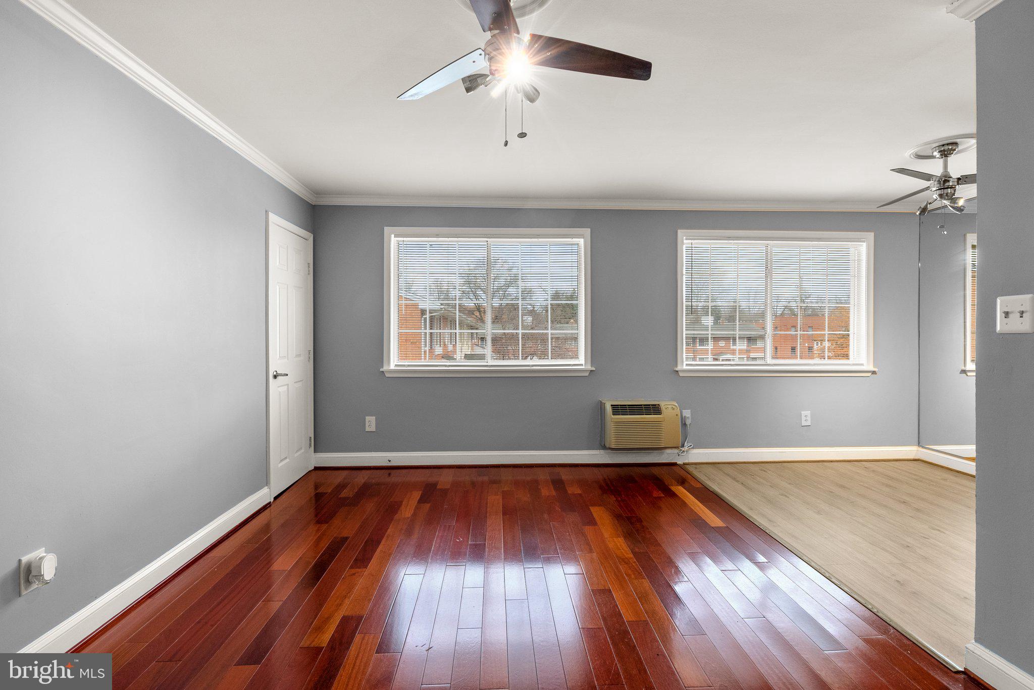 THE OAKS MAIN STREET LAUREL - Residential