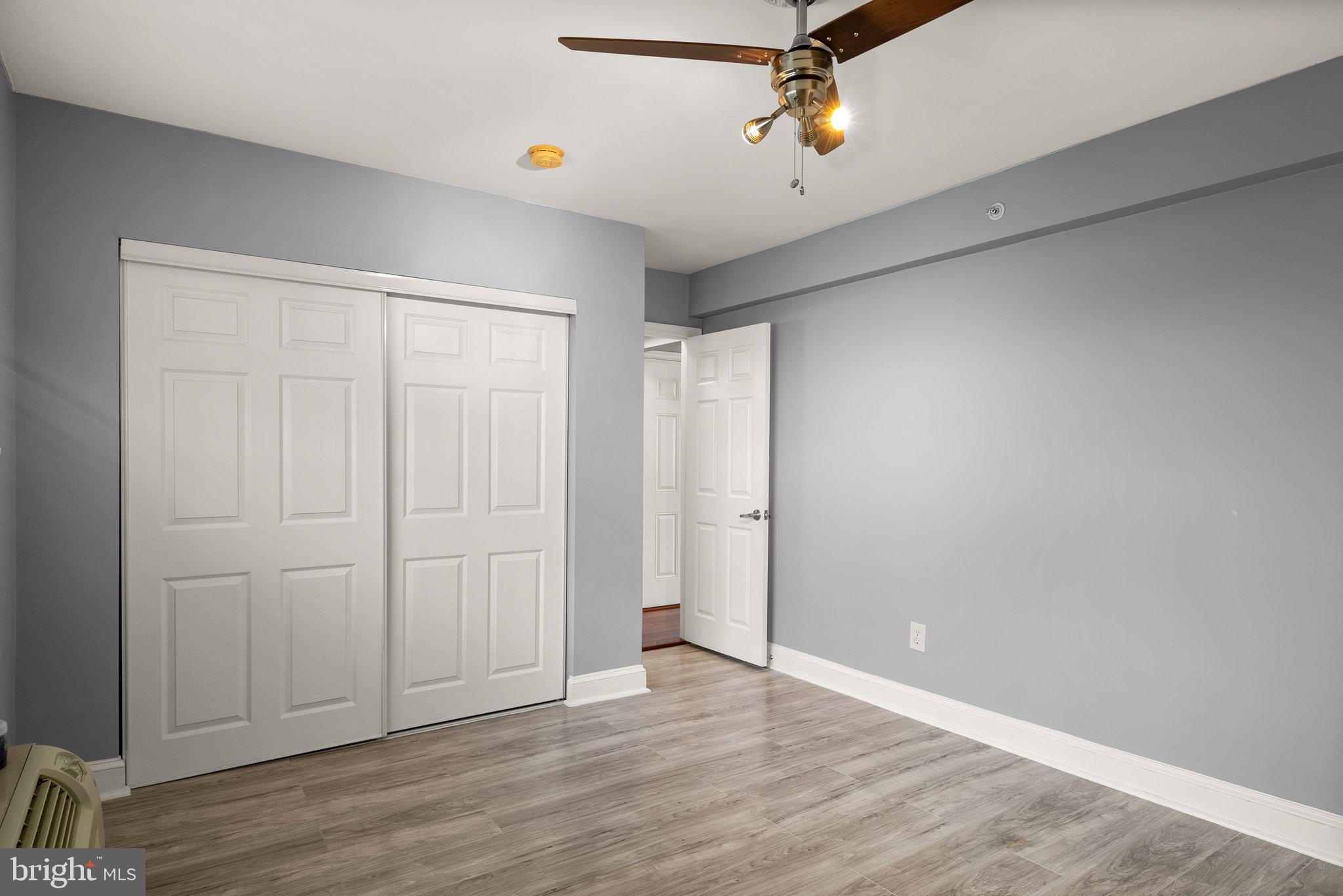 THE OAKS MAIN STREET LAUREL - Residential