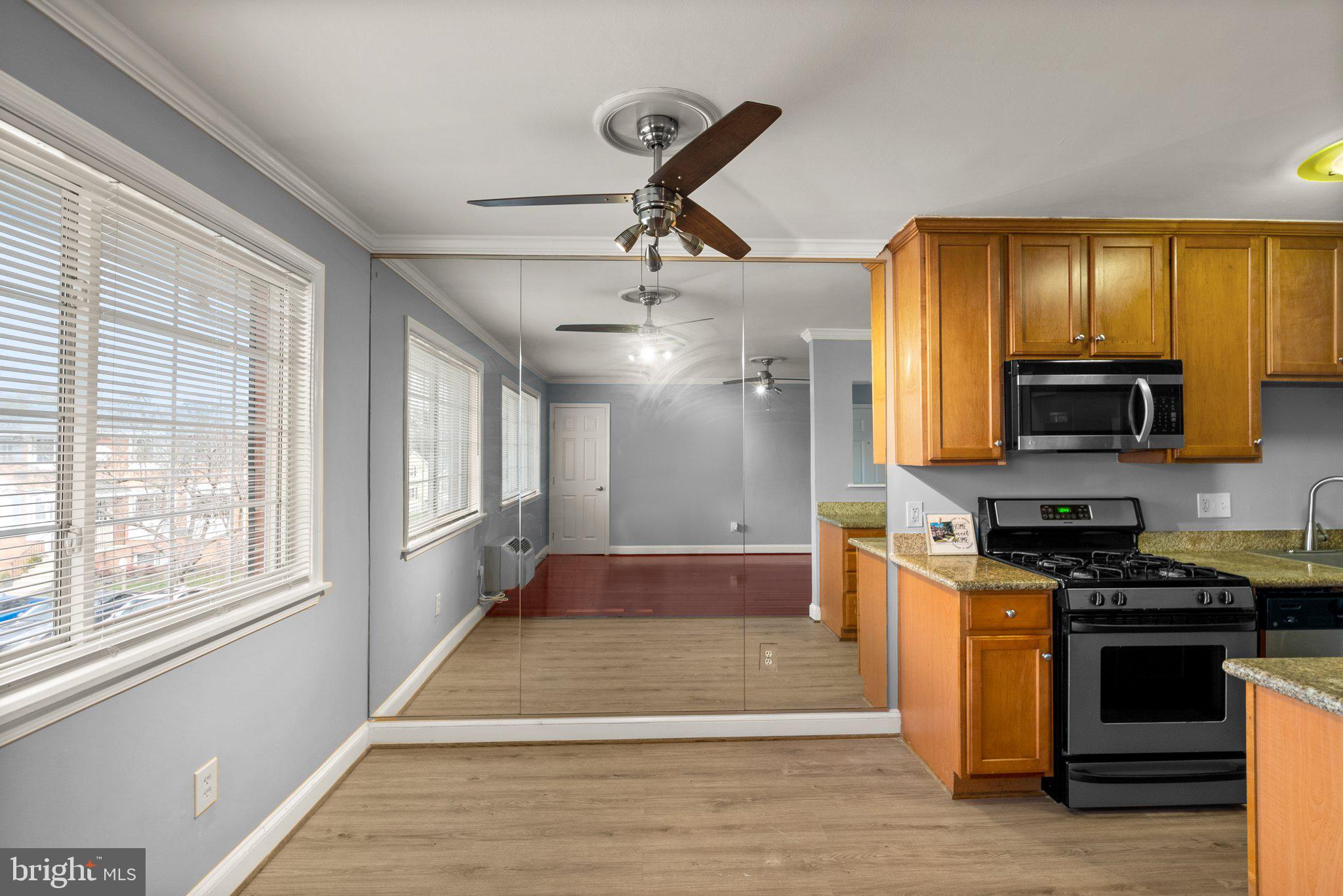 THE OAKS MAIN STREET LAUREL - Residential