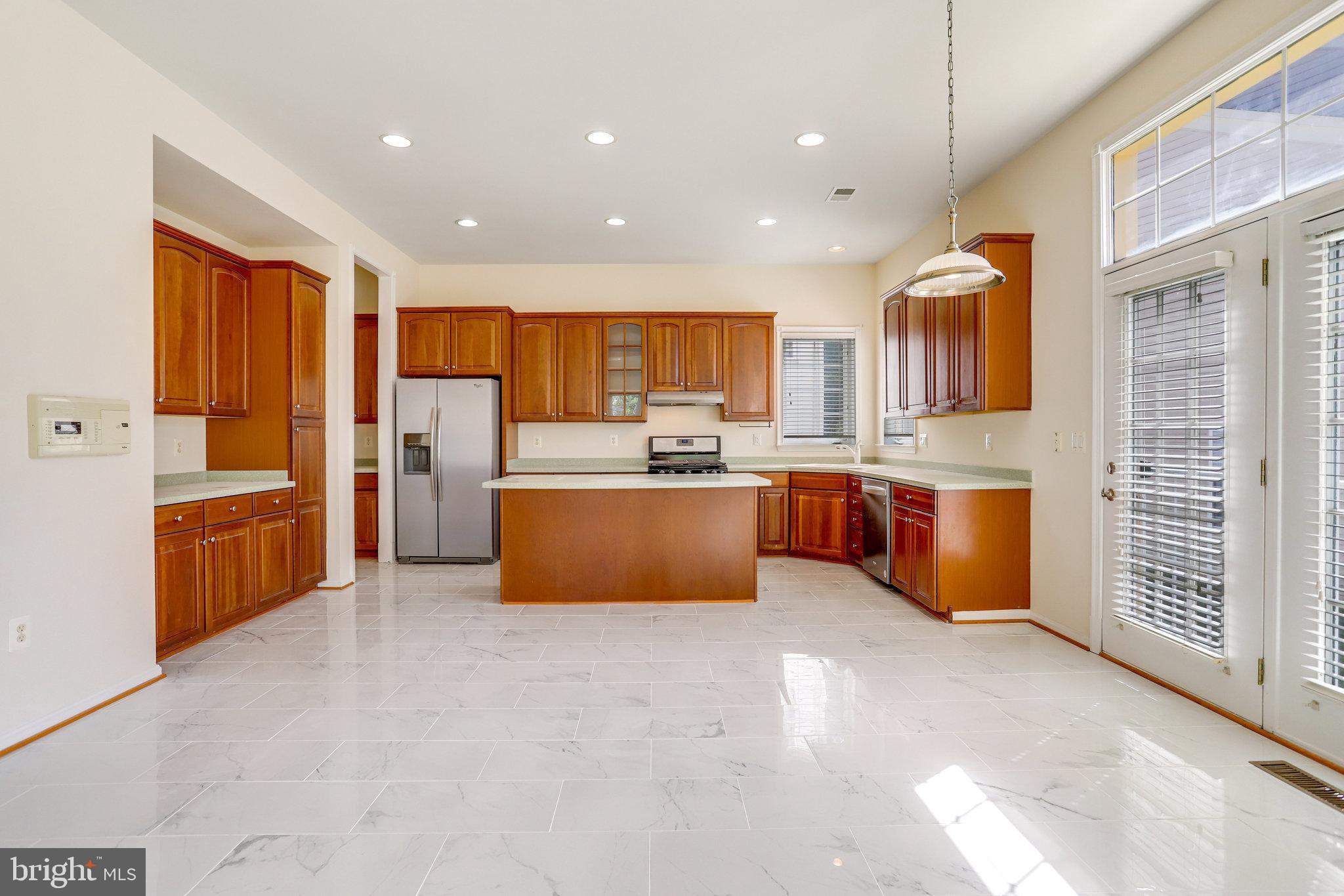 LAUREL HIGHLANDS - Residential