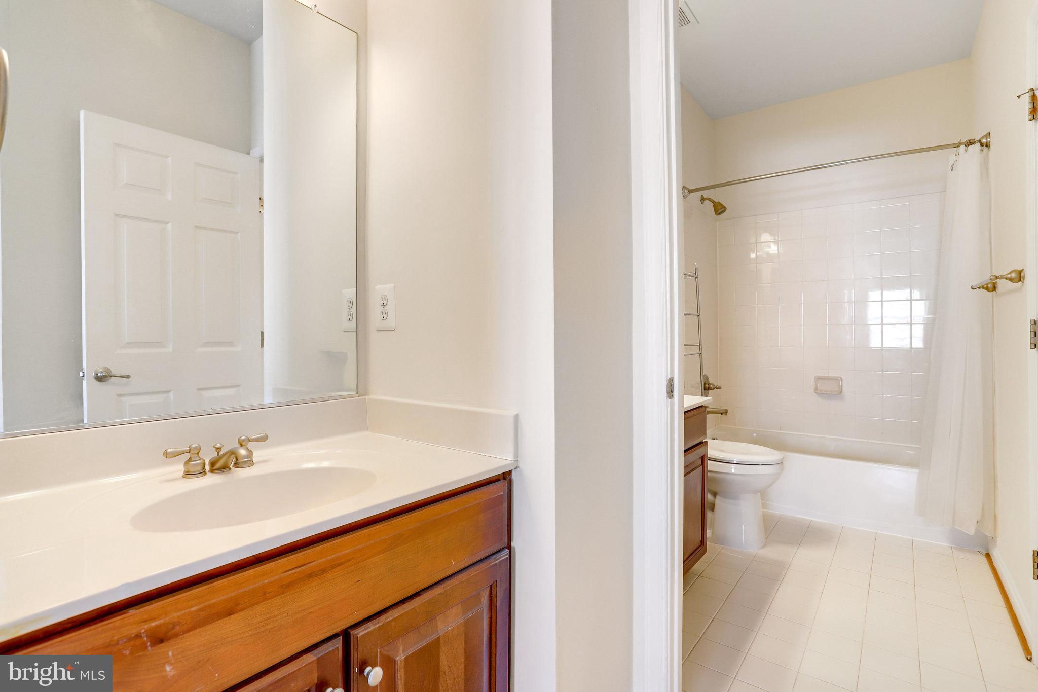 LAUREL HIGHLANDS - Residential