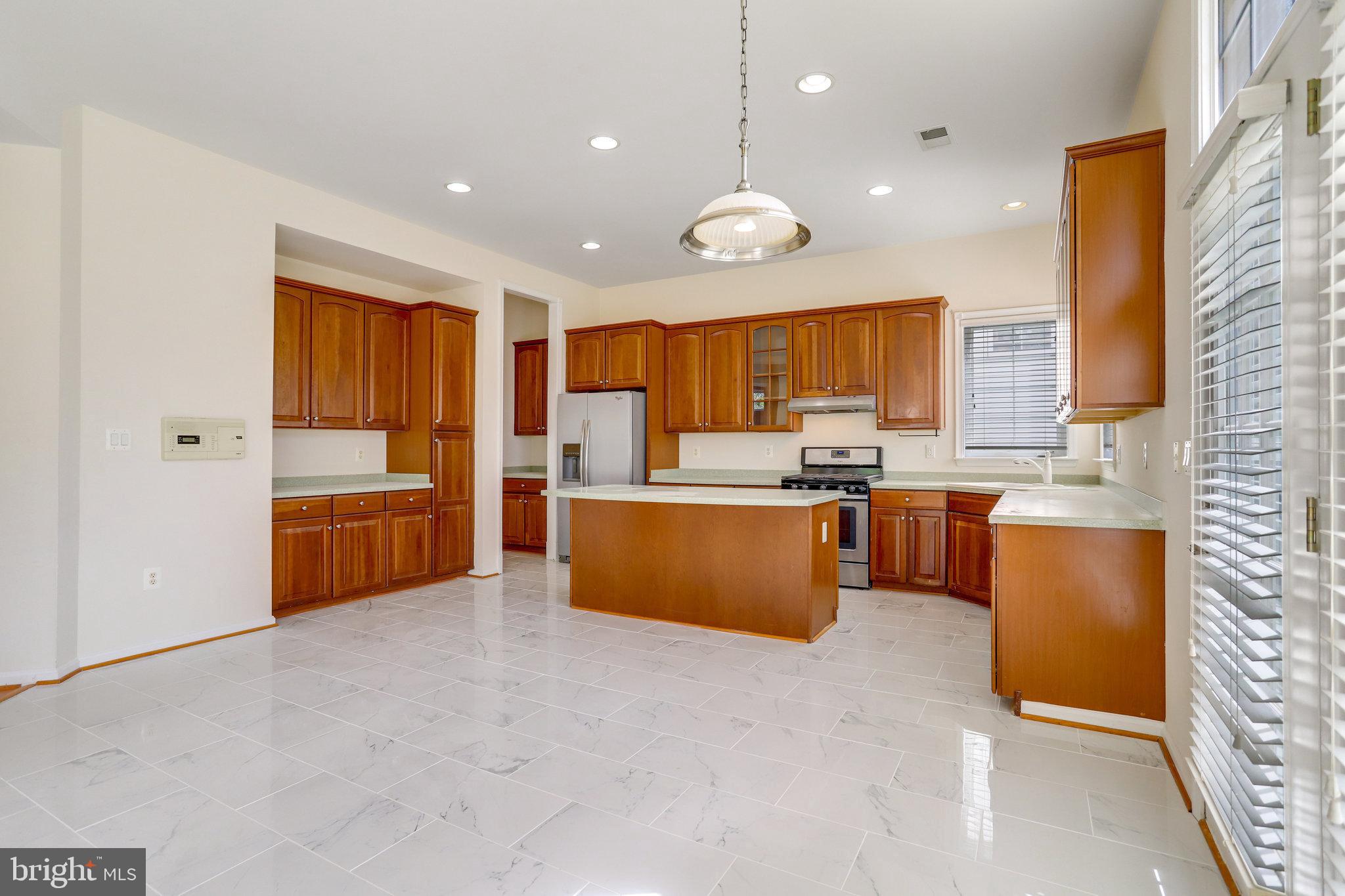 LAUREL HIGHLANDS - Residential