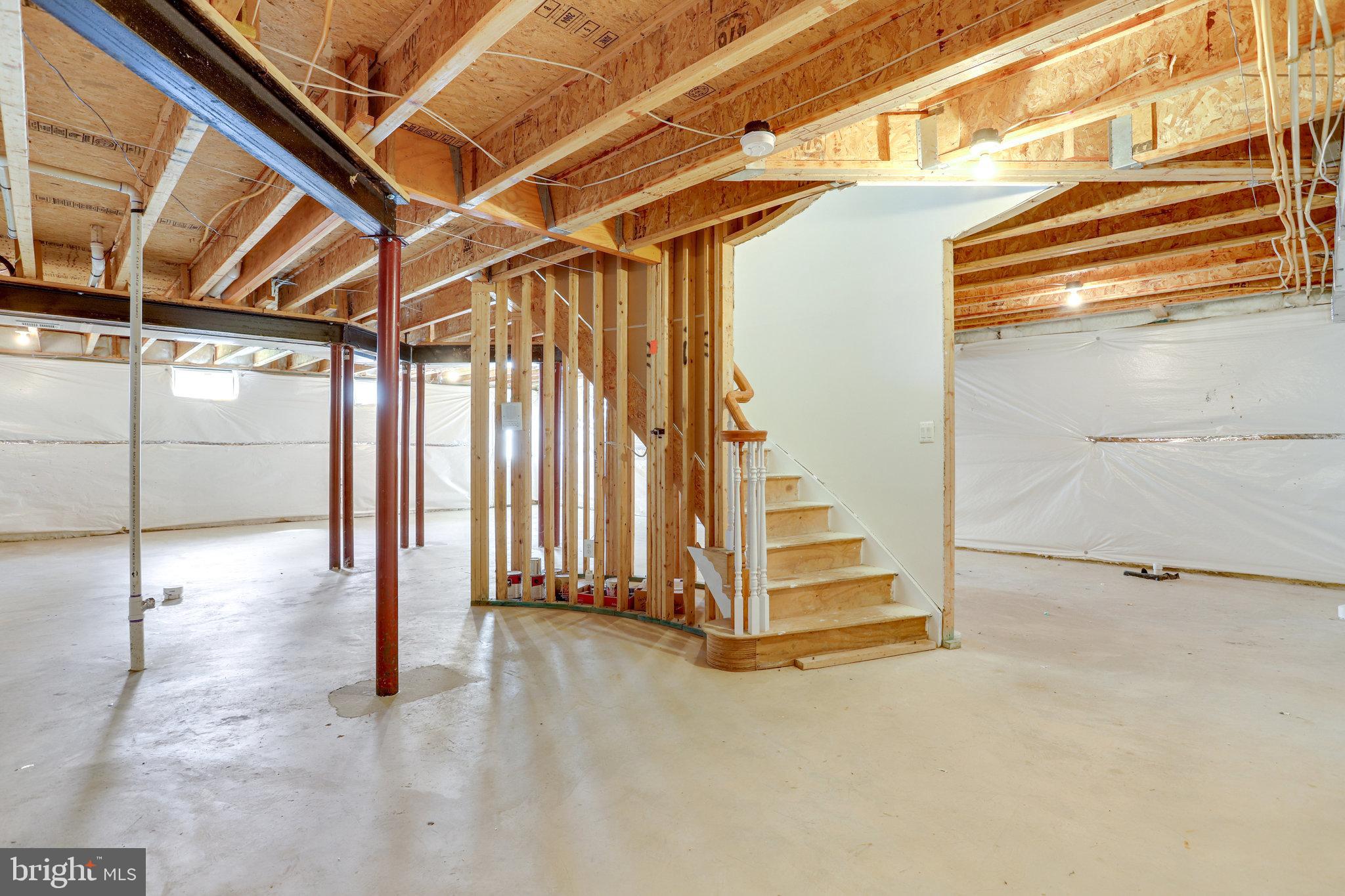 LAUREL HIGHLANDS - Residential