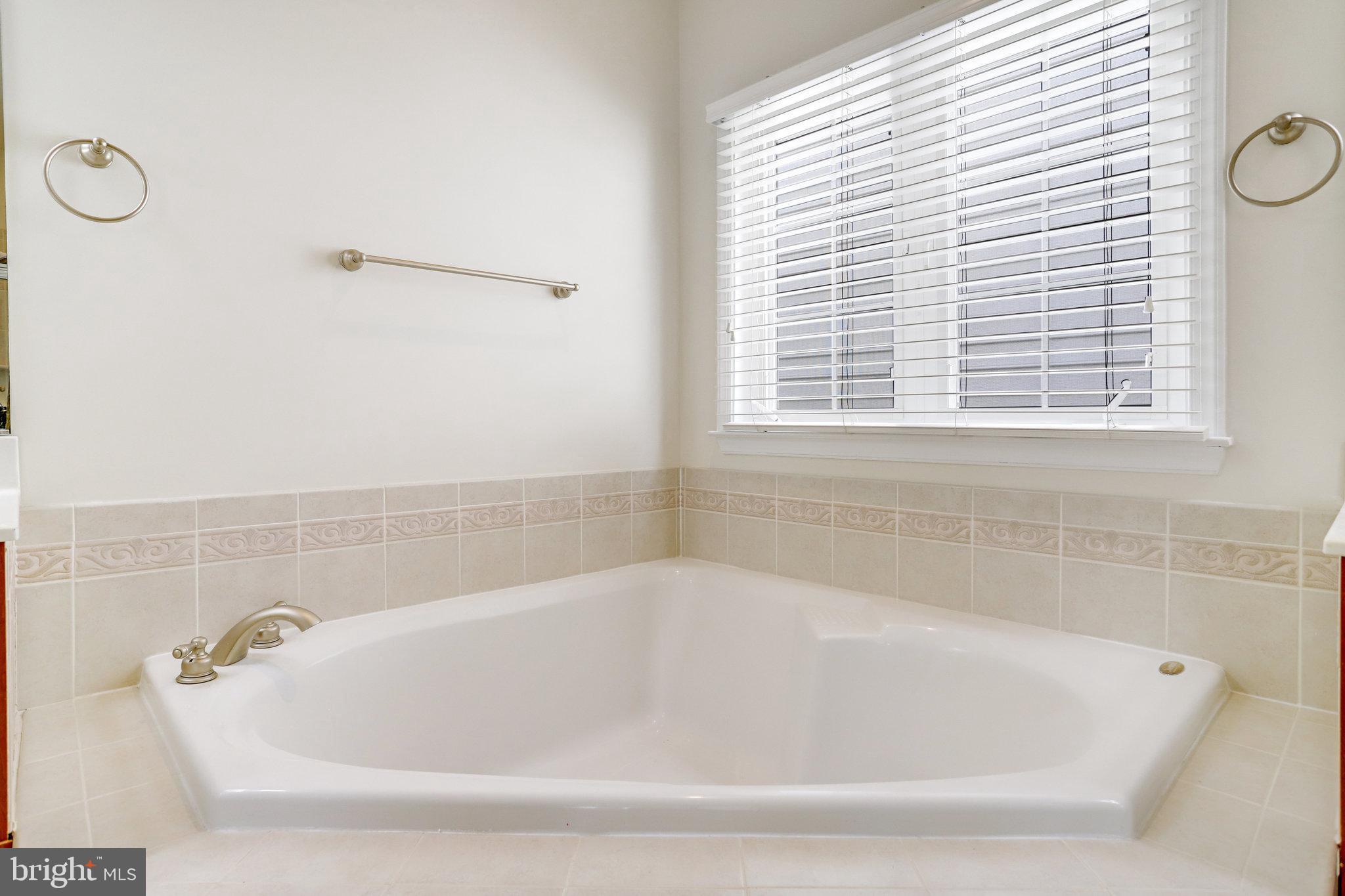 LAUREL HIGHLANDS - Residential