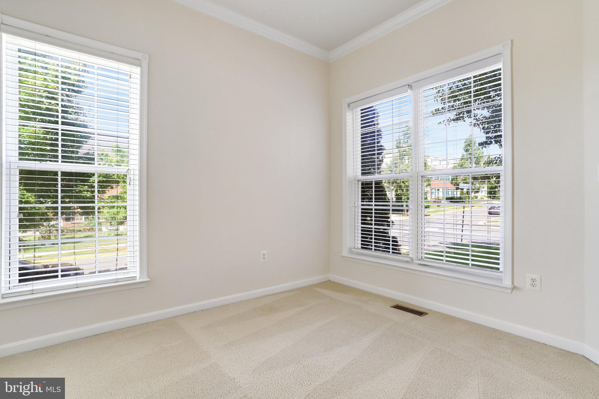 LAUREL HIGHLANDS - Residential