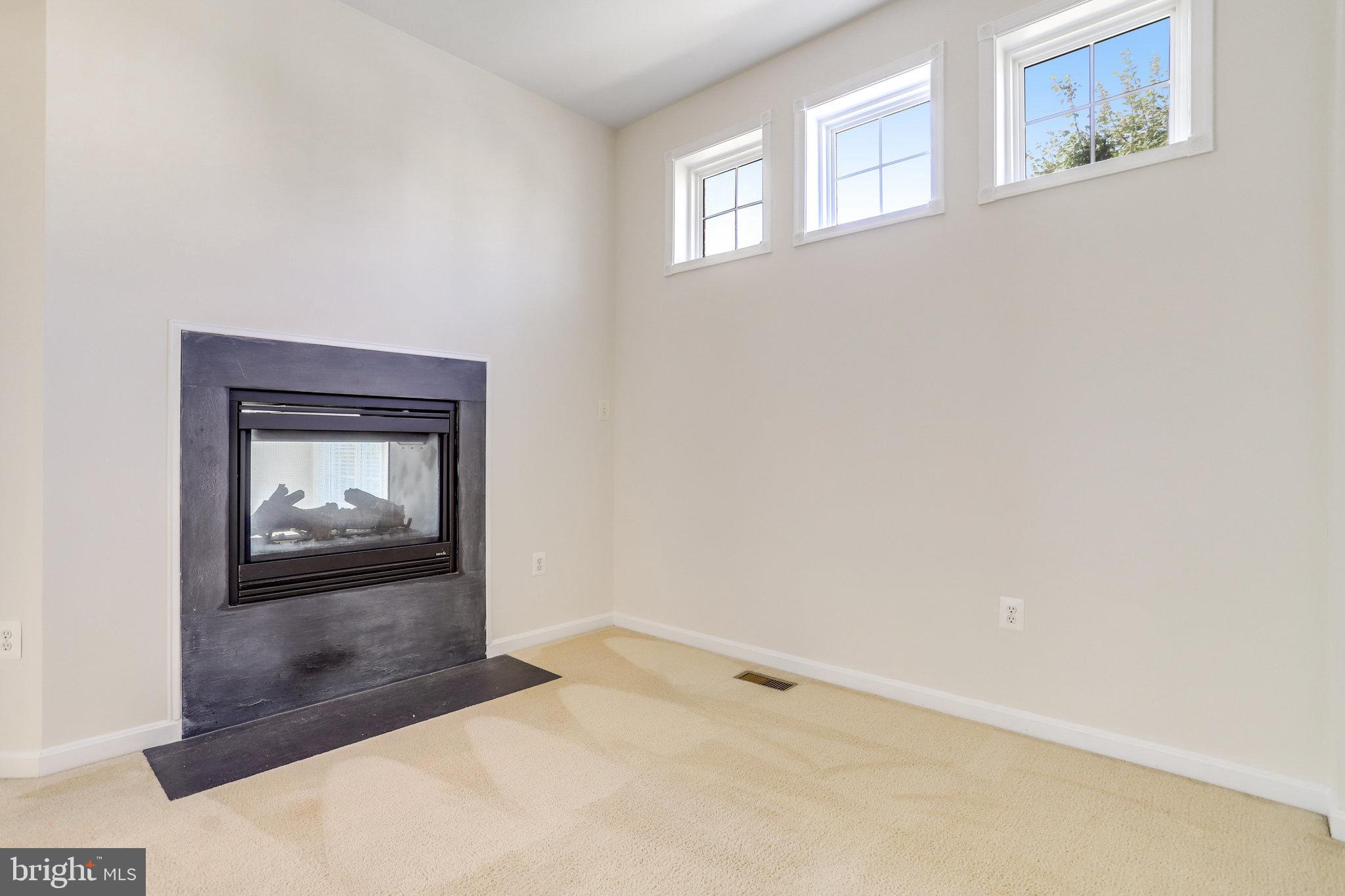 LAUREL HIGHLANDS - Residential