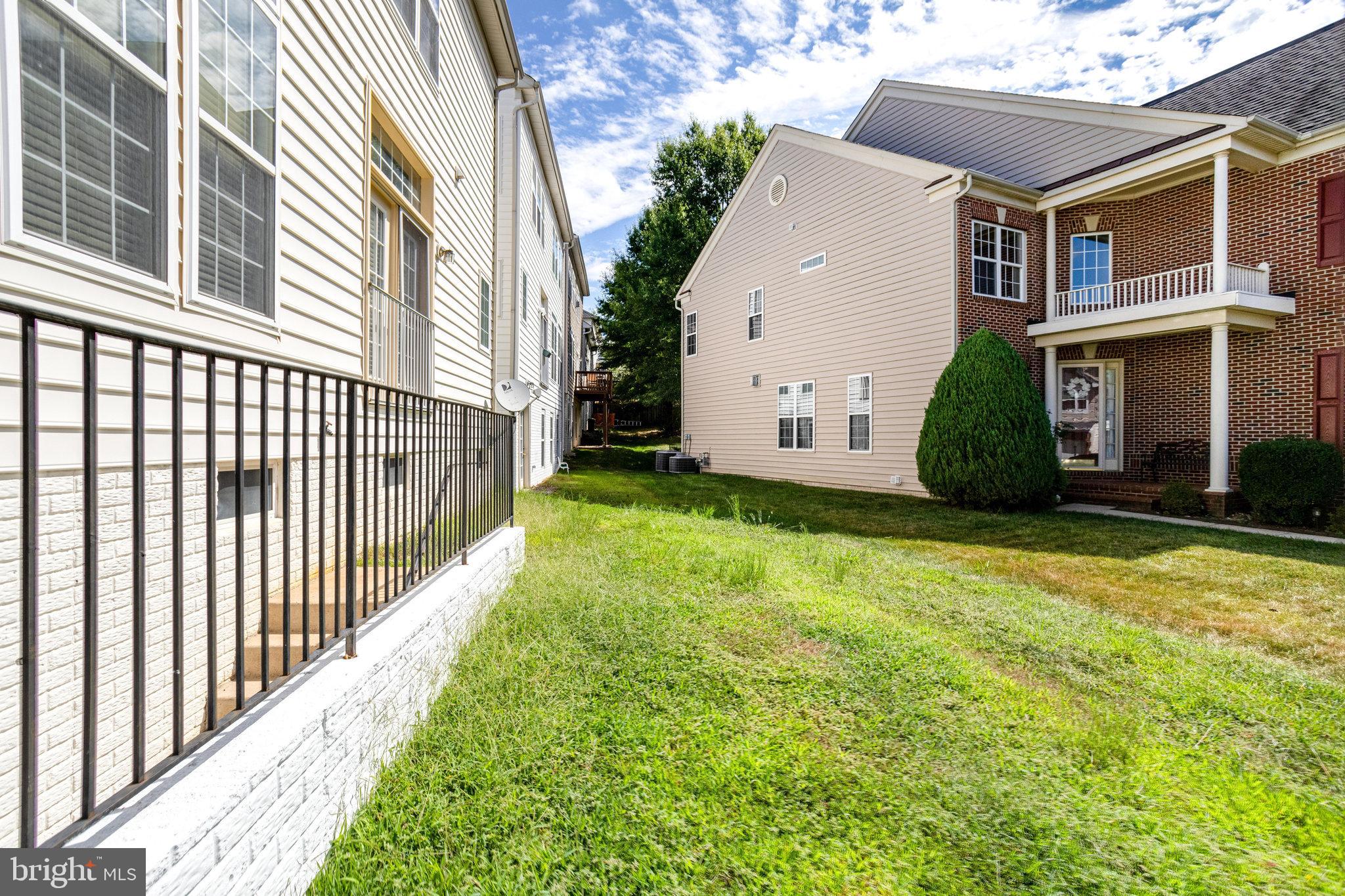 LAUREL HIGHLANDS - Residential