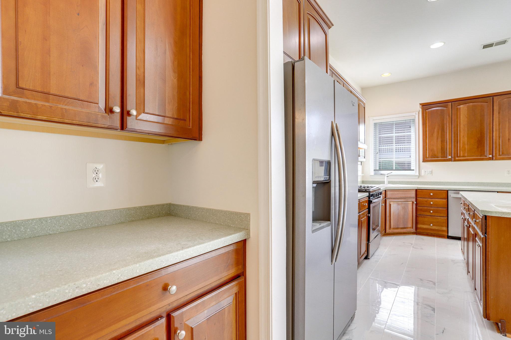 LAUREL HIGHLANDS - Residential