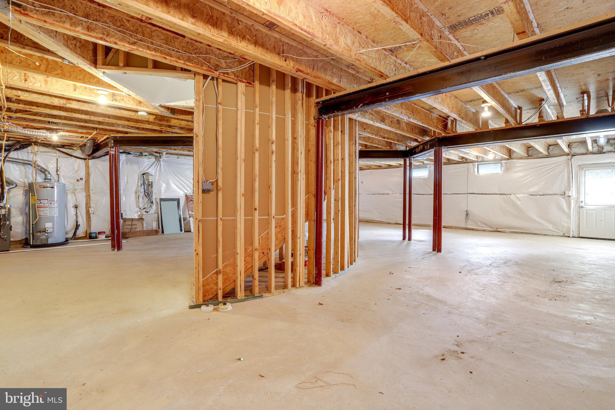 LAUREL HIGHLANDS - Residential