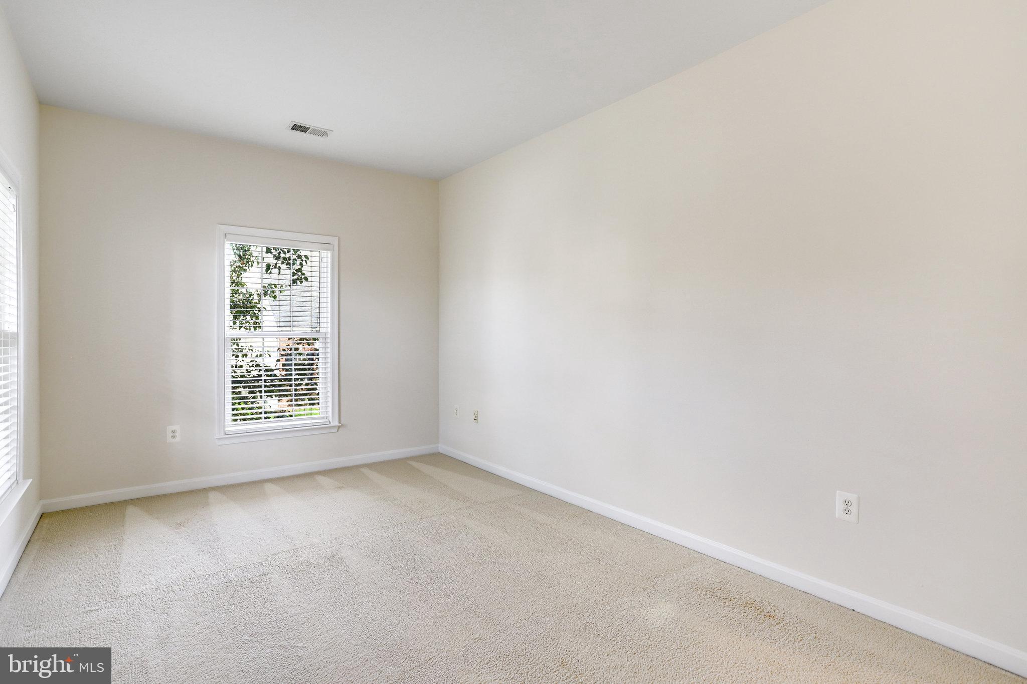 LAUREL HIGHLANDS - Residential