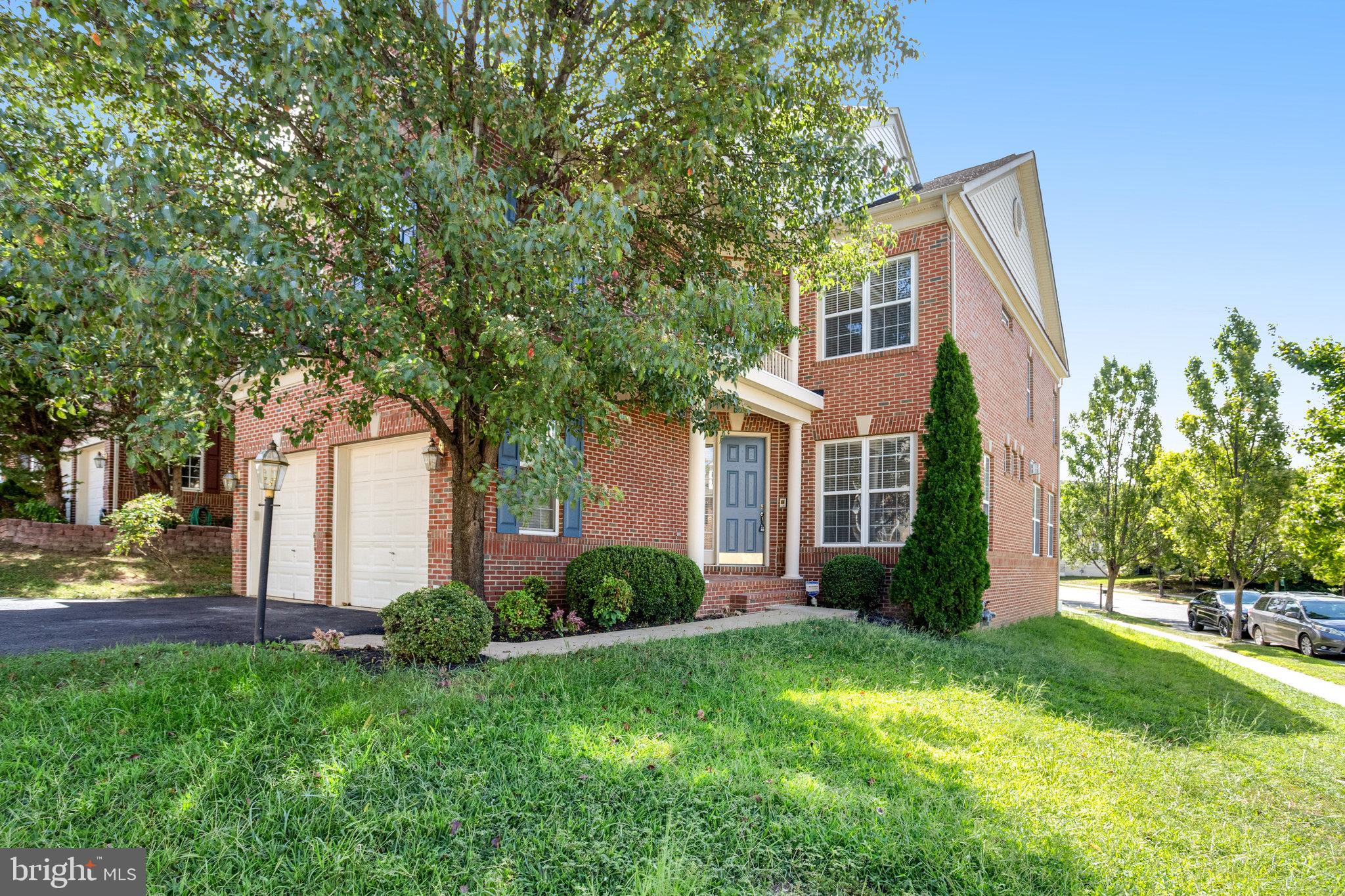 LAUREL HIGHLANDS - Residential