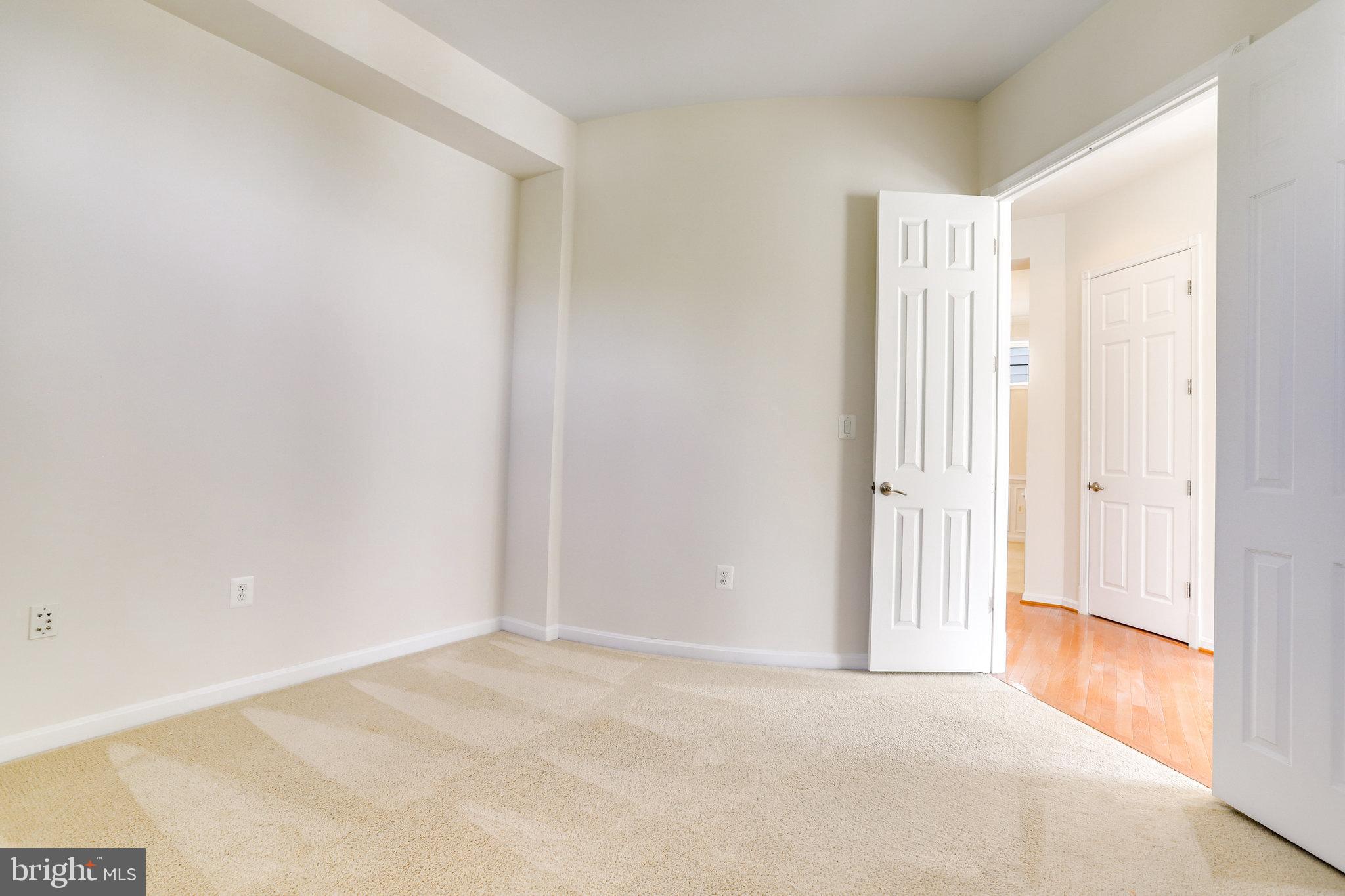 LAUREL HIGHLANDS - Residential