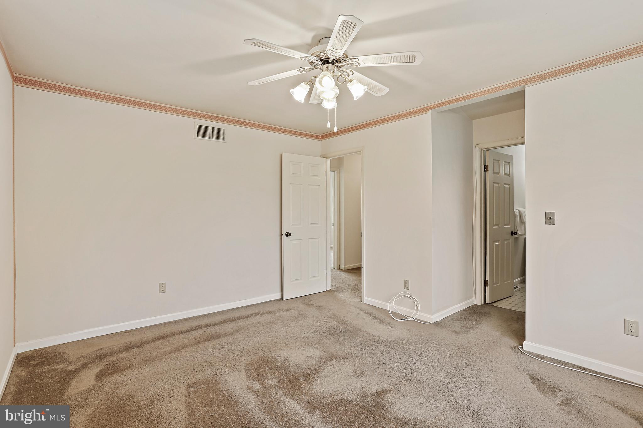 GOSHEN - Residential