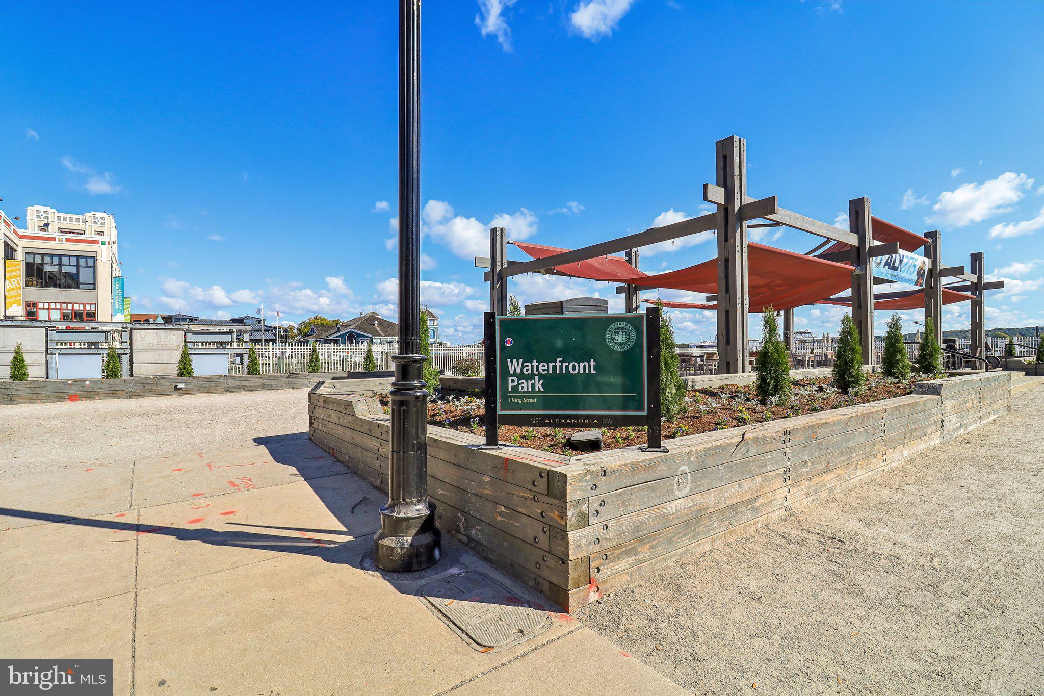 WATERFORD - Residential