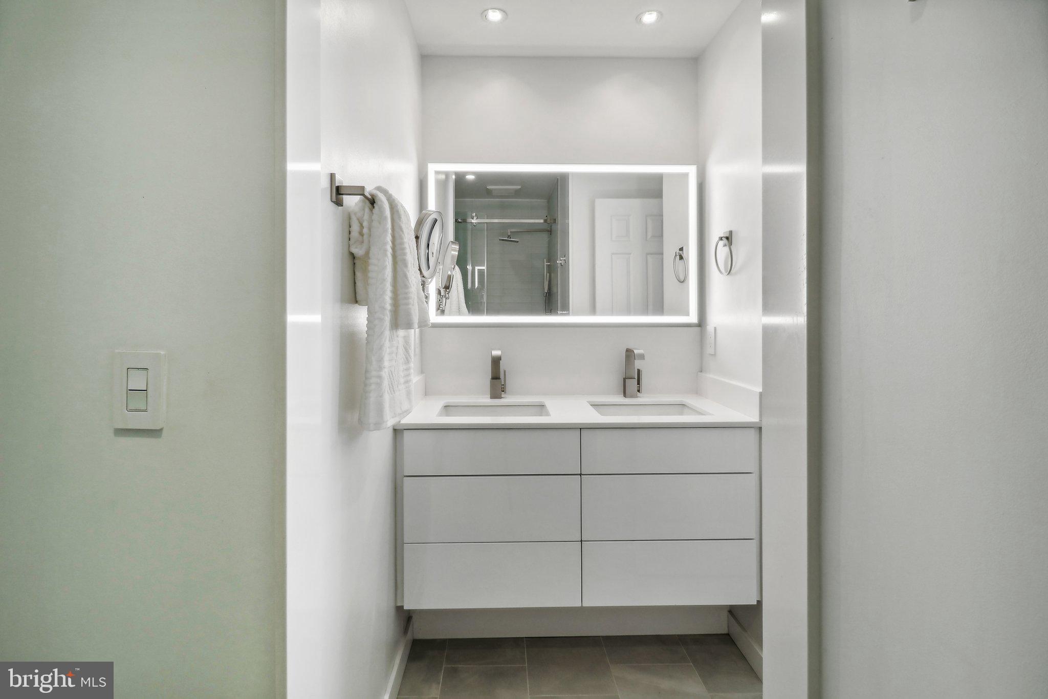 WATERFORD - Residential