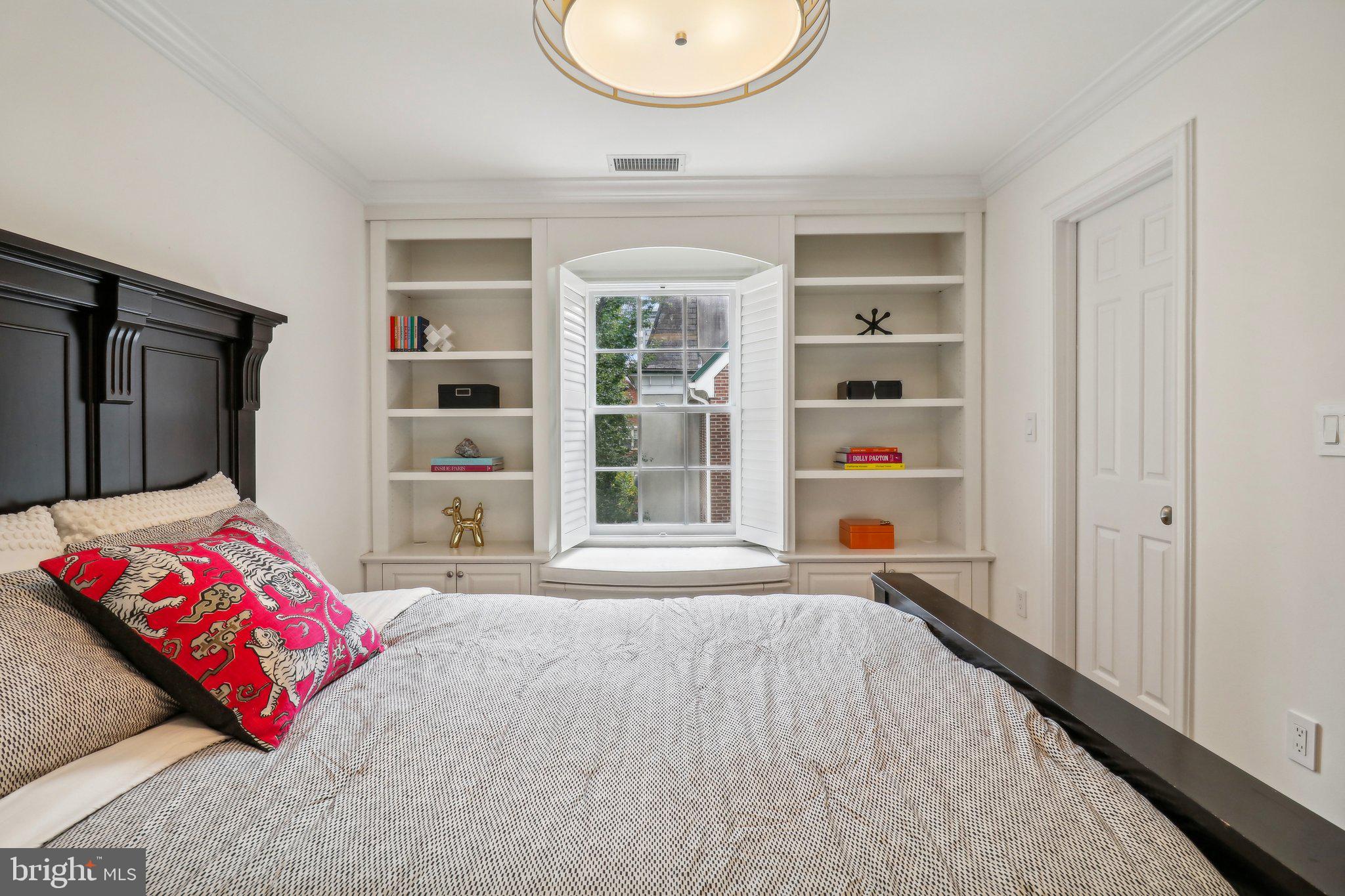 WATERFORD - Residential