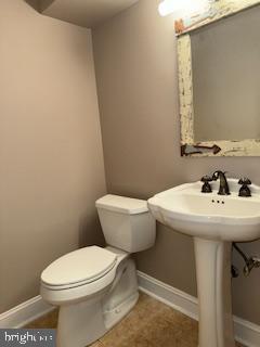 VILLAGE SHIRES - Residential Lease